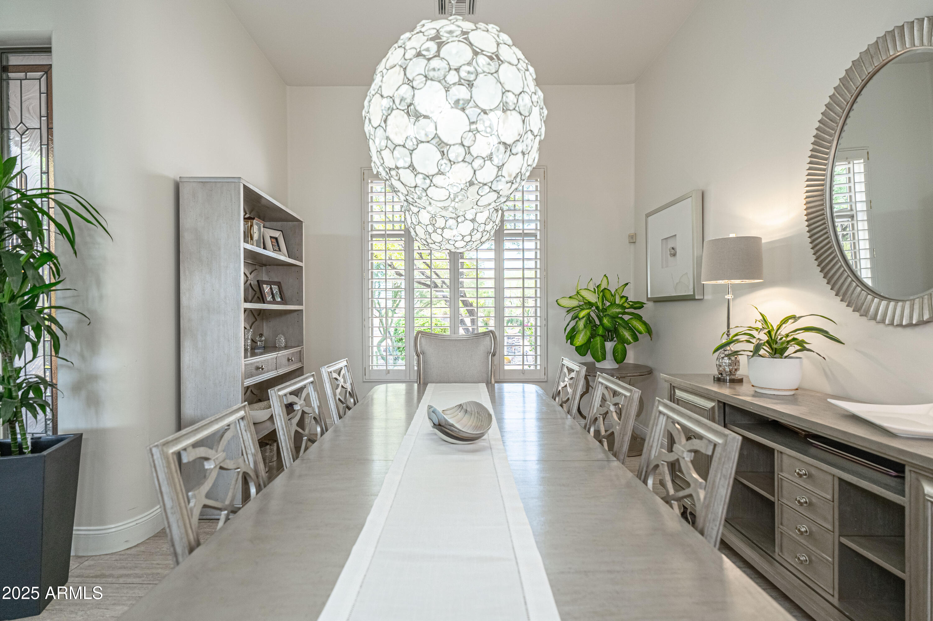 Scottsdale, Arizona 85255, United States, 4 Bedrooms Bedrooms, ,4 BathroomsBathrooms,Residential,Pending,204608