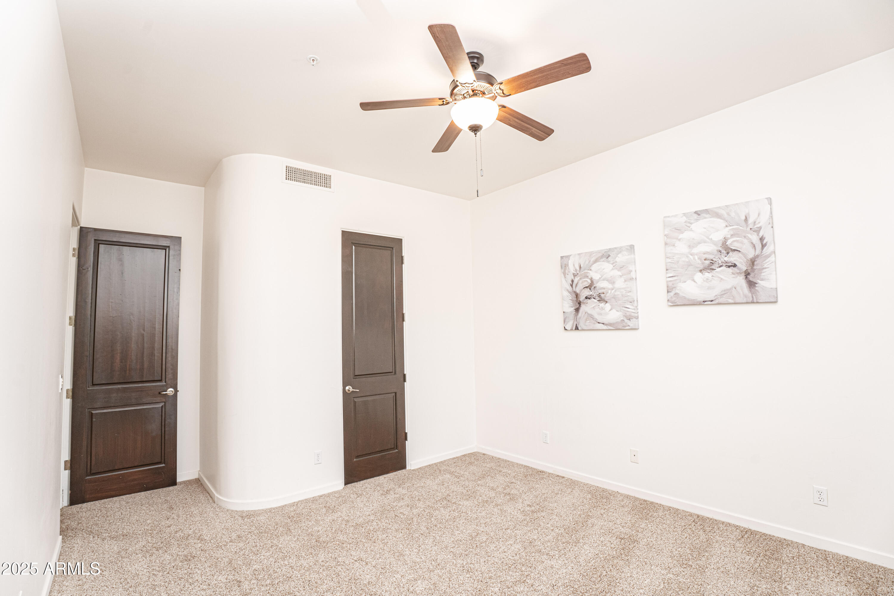 Scottsdale, Arizona 85255, United States, 4 Bedrooms Bedrooms, ,4 BathroomsBathrooms,Residential,Pending,204608