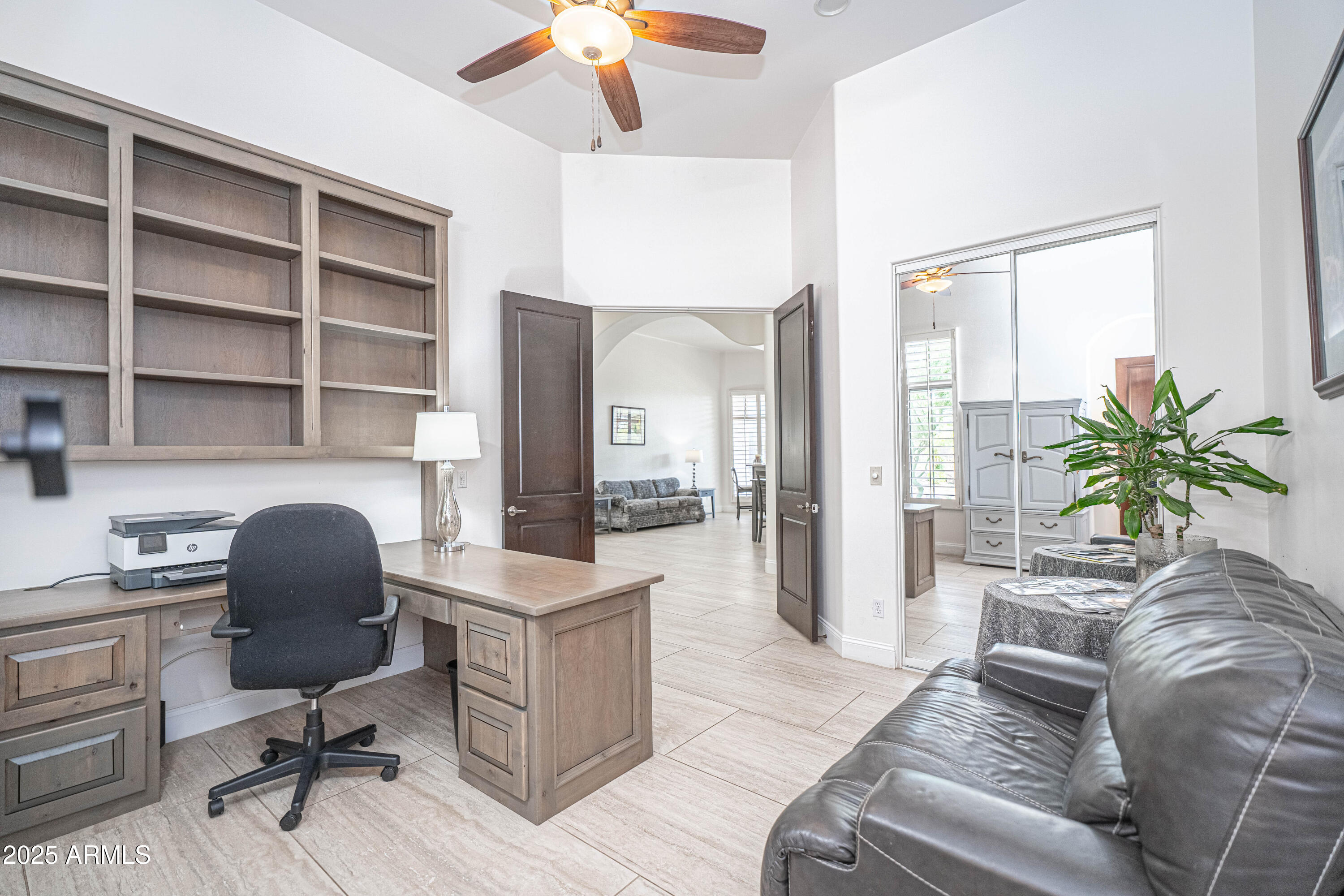 Scottsdale, Arizona 85255, United States, 4 Bedrooms Bedrooms, ,4 BathroomsBathrooms,Residential,Pending,204608