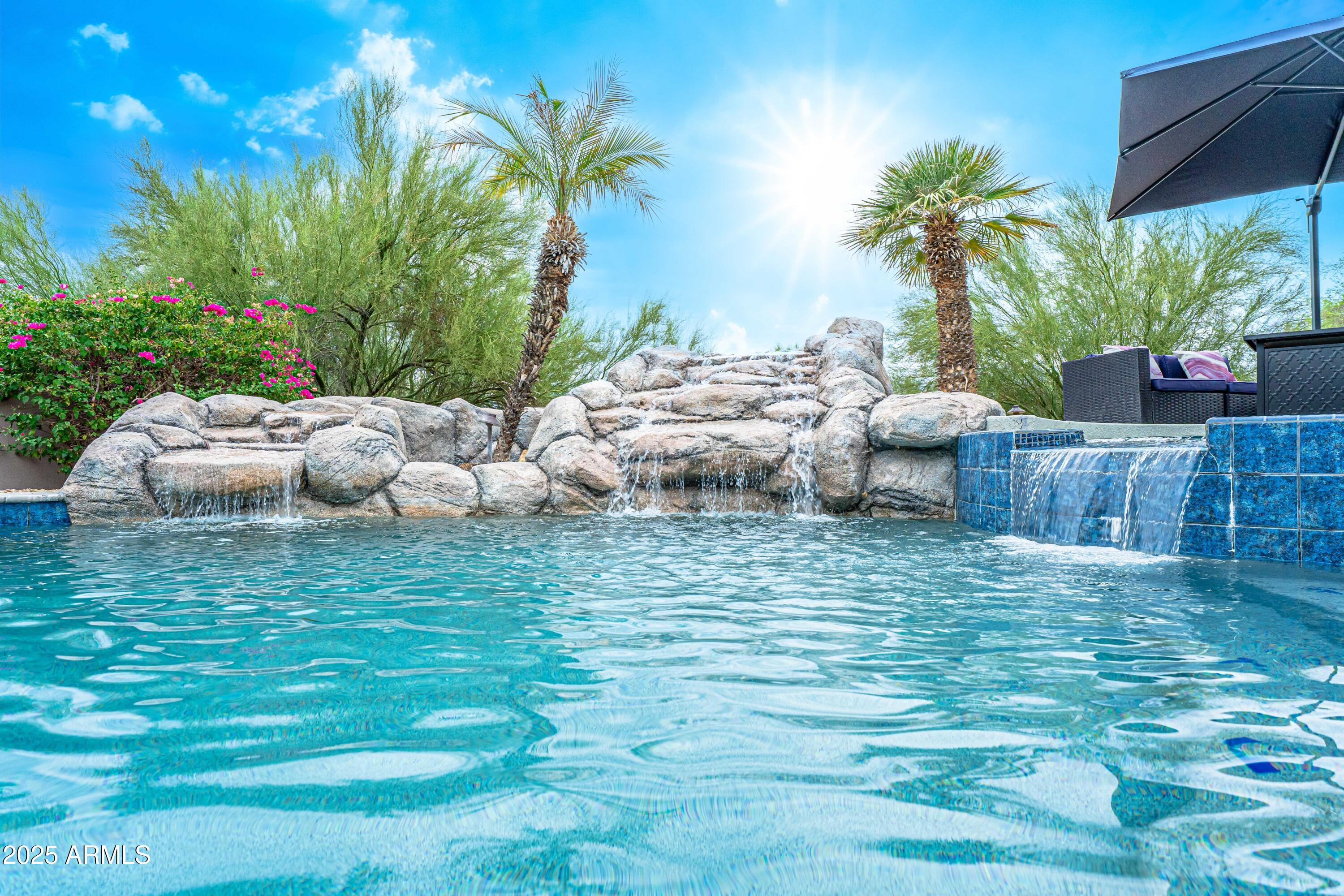 Scottsdale, Arizona 85255, United States, 4 Bedrooms Bedrooms, ,4 BathroomsBathrooms,Residential,Pending,204608