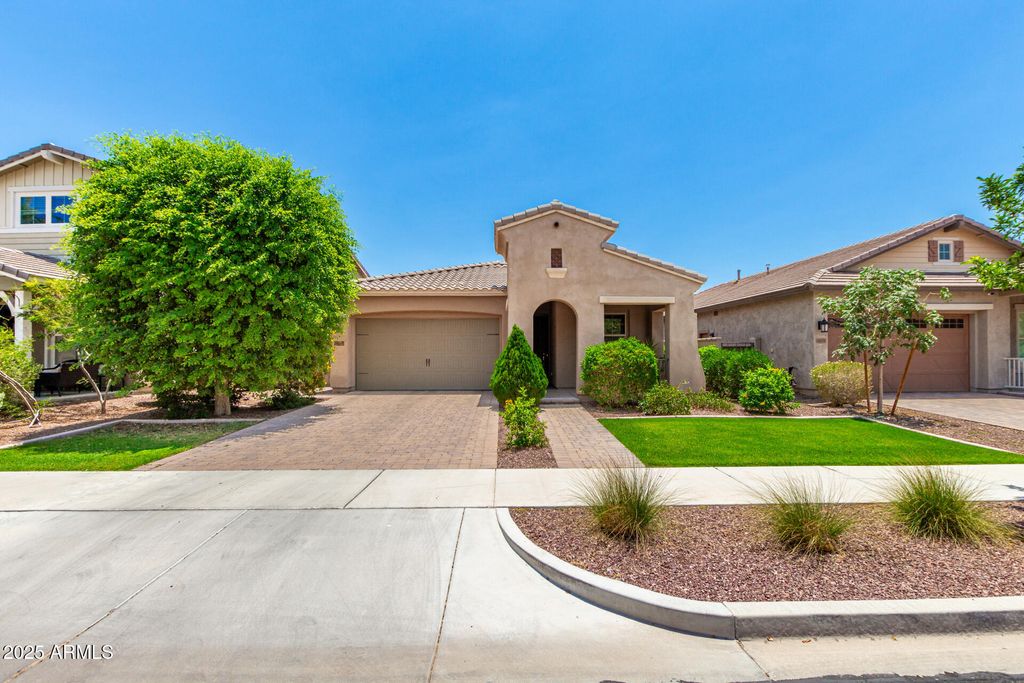 Photo of 20563 W Edgemont Avenue, Buckeye, AZ 85396 (MLS # 6970276)