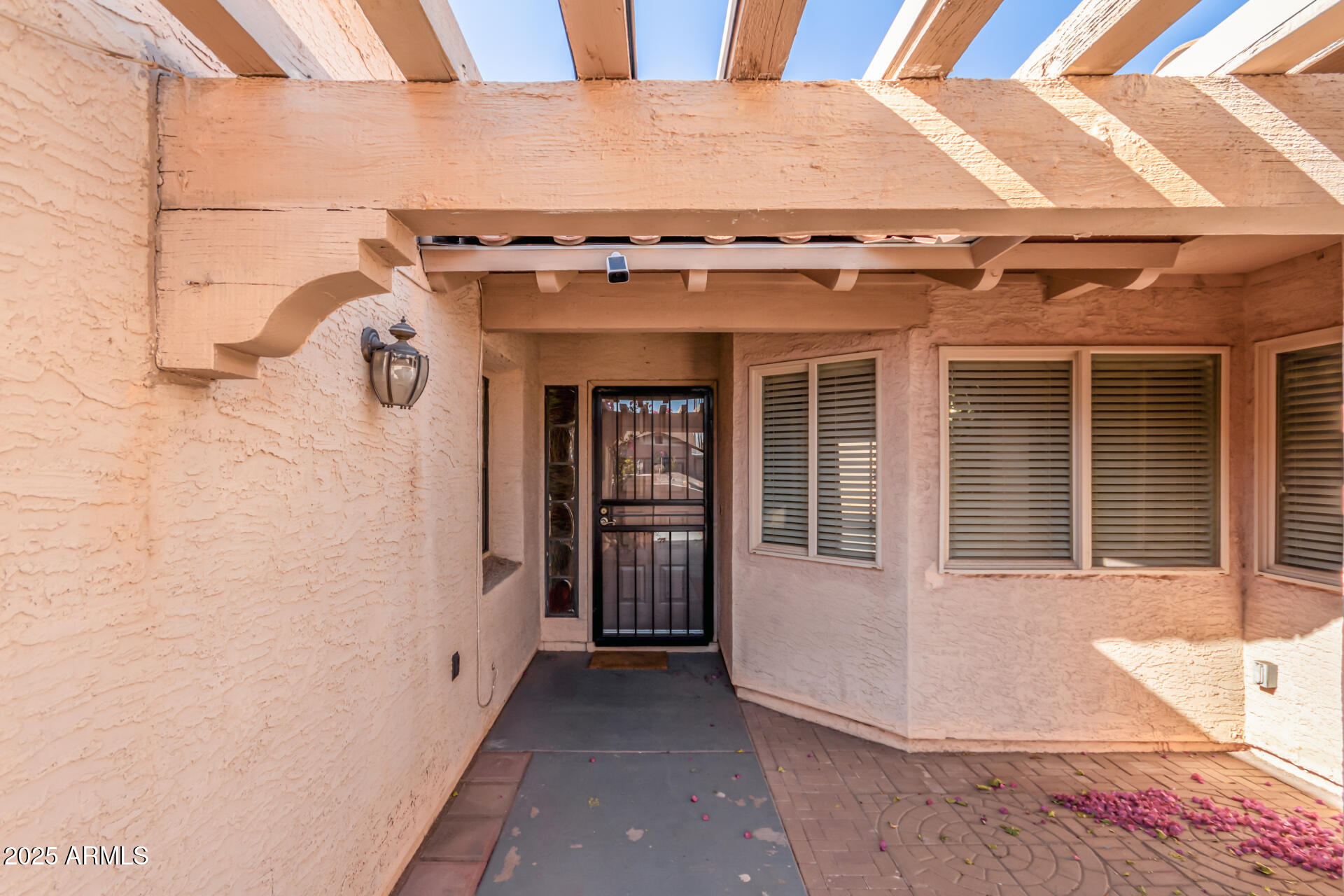 10662 N 33RD Place