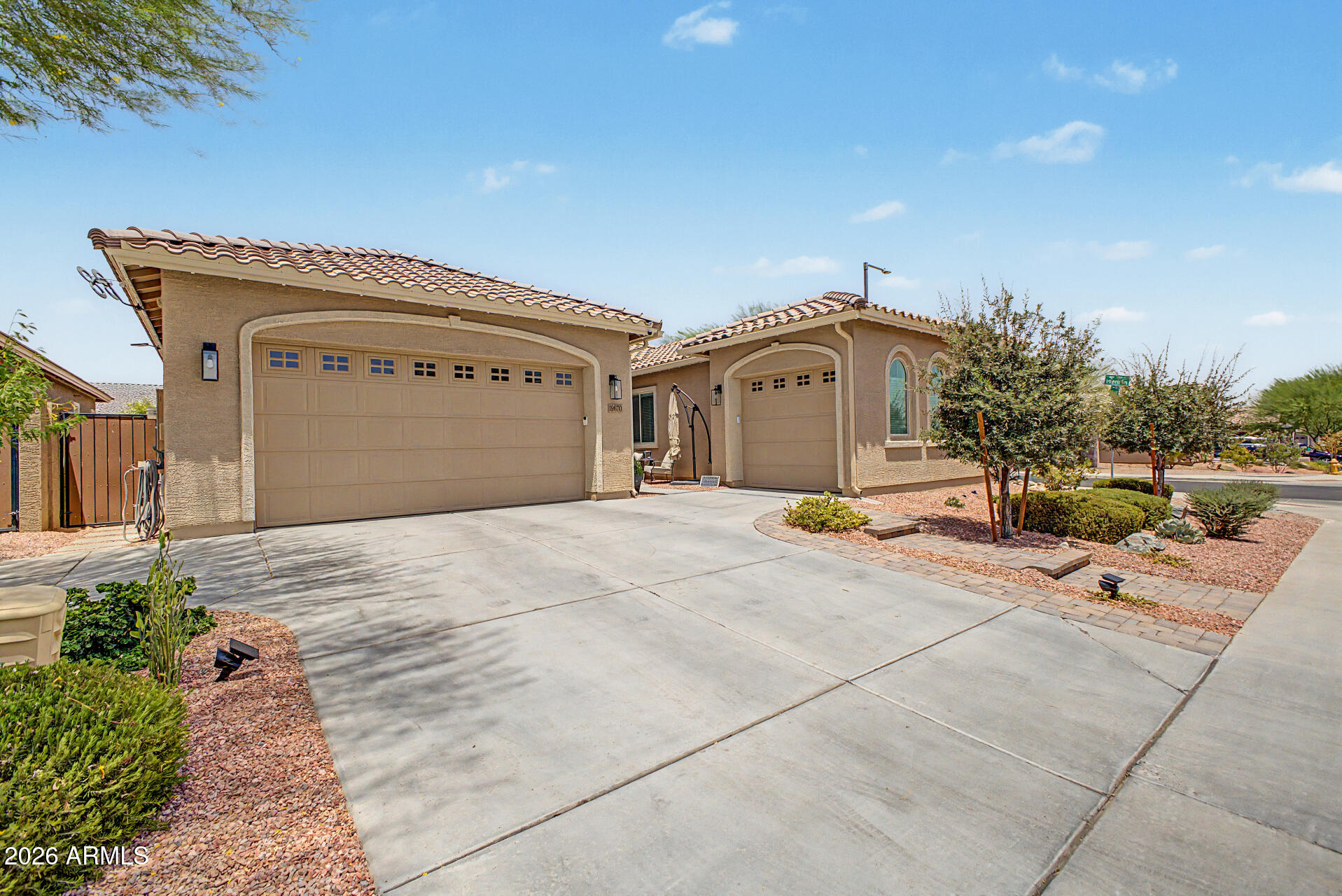 19670 W FLOWER Street