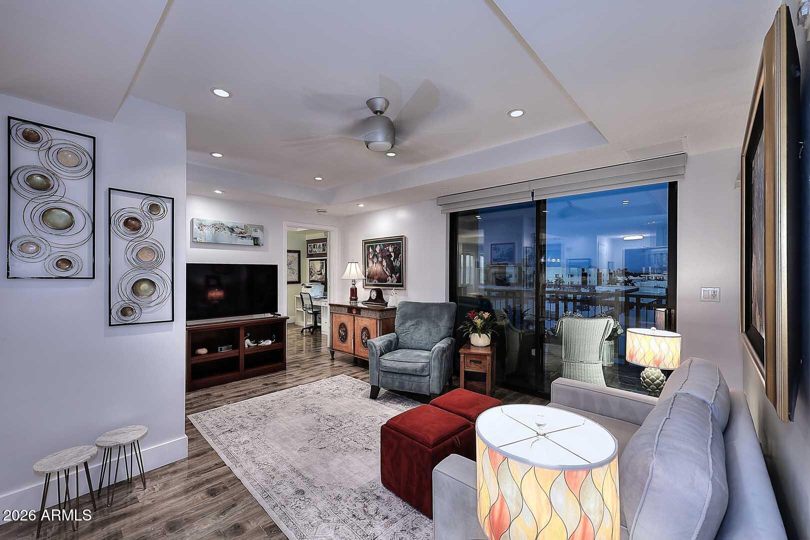 6803 E MAIN Street 5508