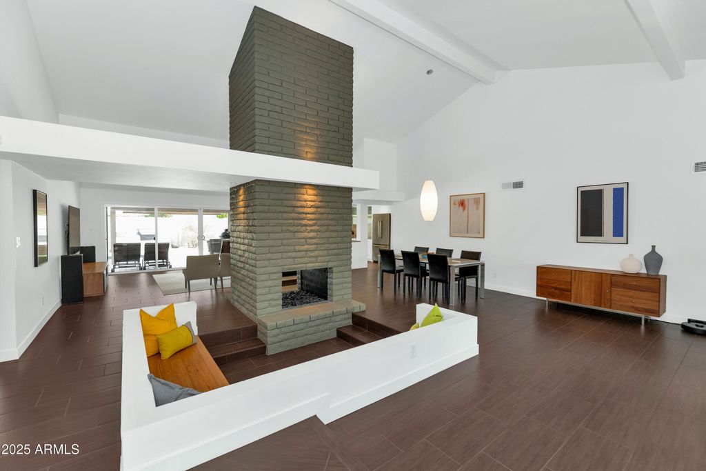 Photo of 7806 E Via De La Entrada, Scottsdale, AZ 85258 (MLS # 6945549)