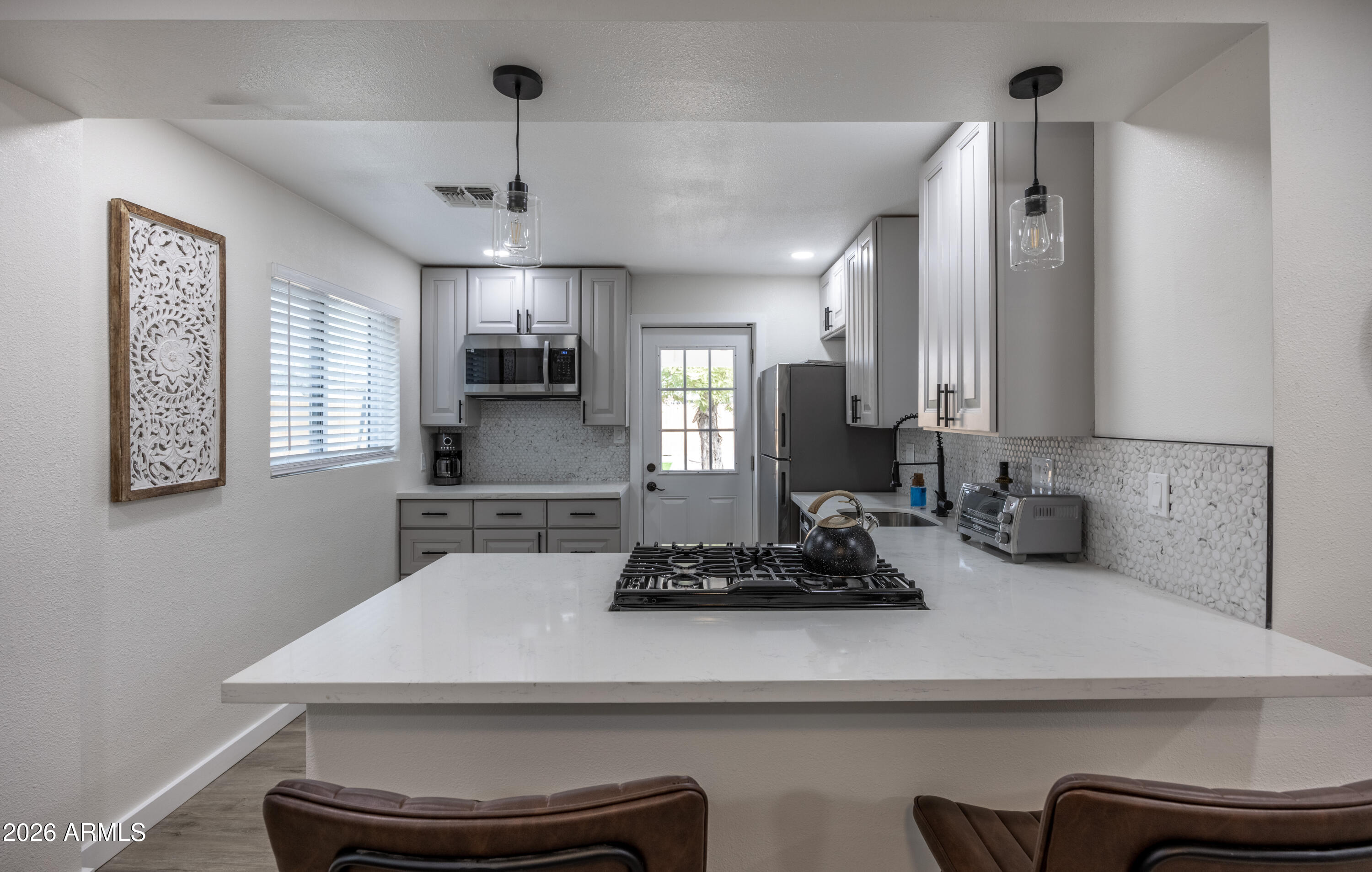 2505 N RICHLAND Street