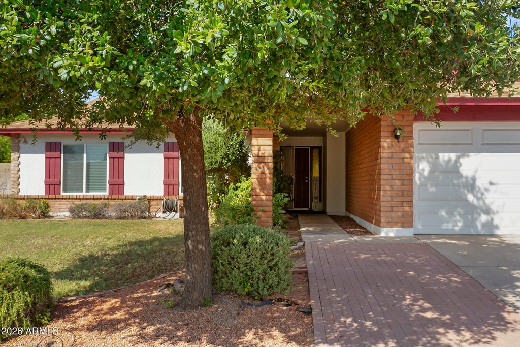 Photo of 2204 N Santa Anna Court, Chandler, AZ 85224 (MLS # 7041961)