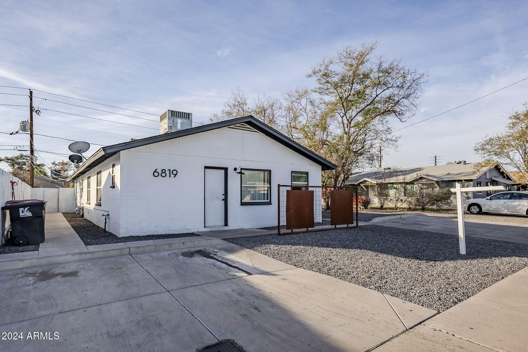 6819 E AVALON Drive 1-2