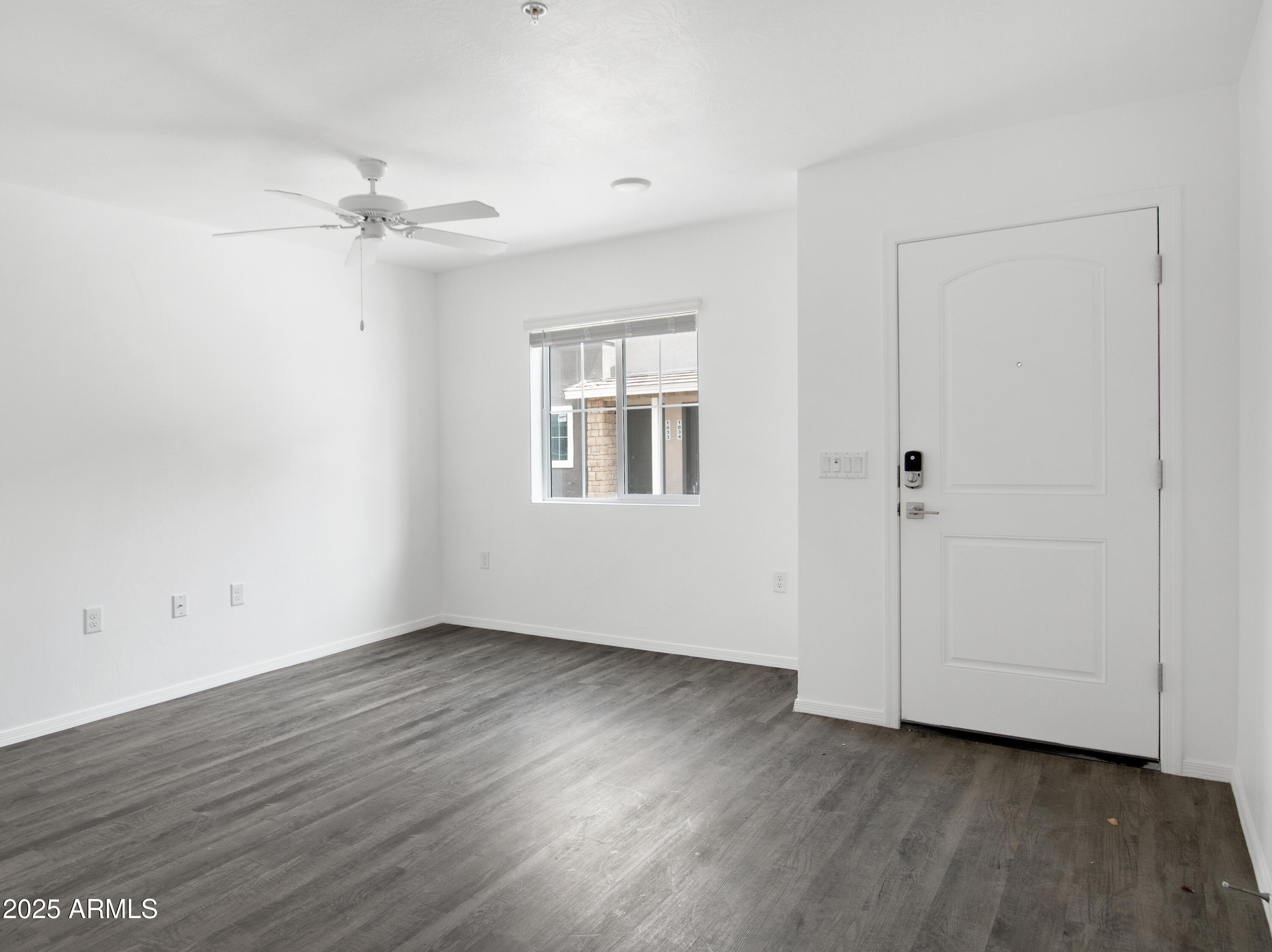 12570 N Cotton Lane 1045-46