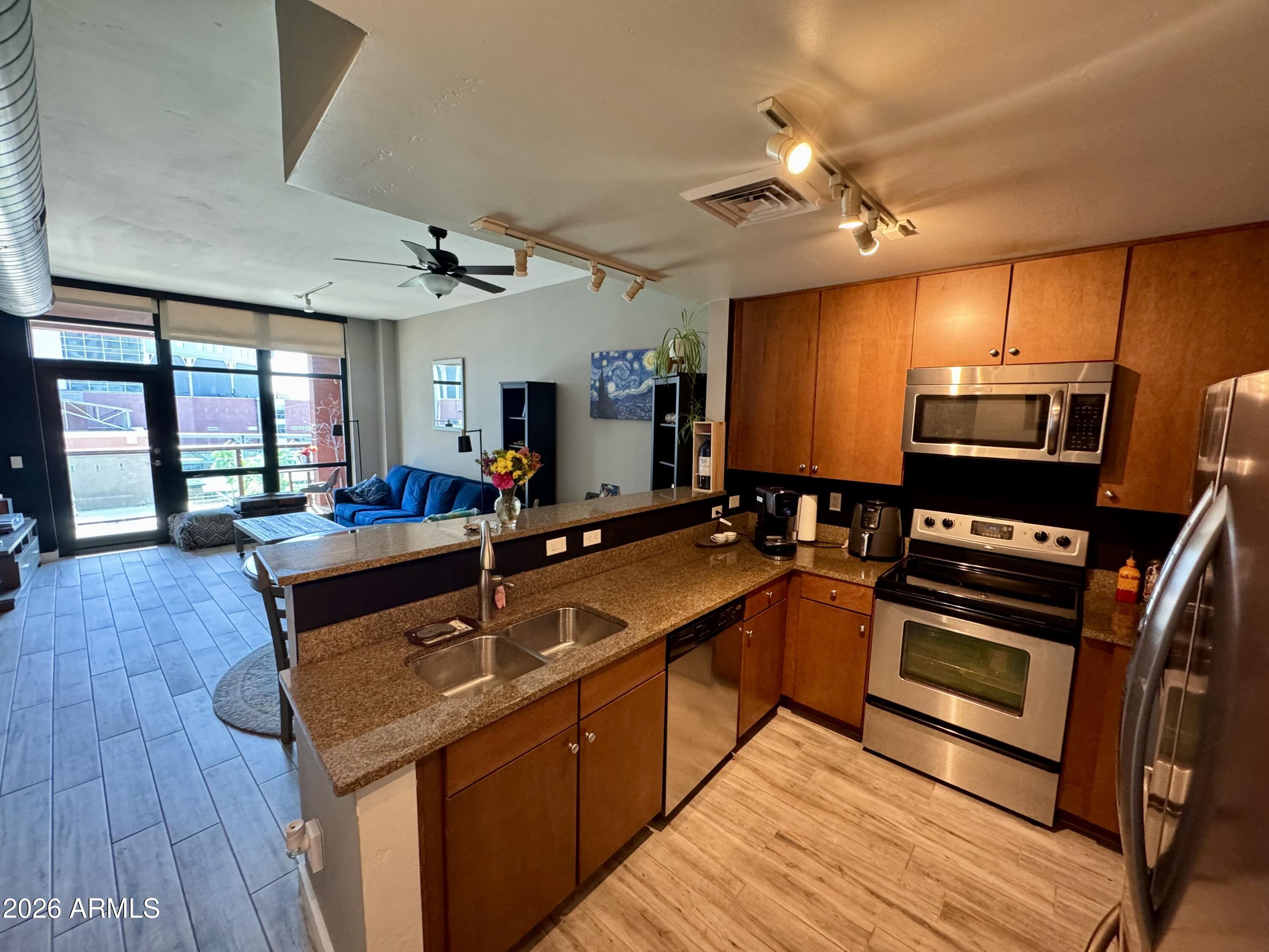 SUMMIT AT COPPER SQUARE CONDOMINIUM 2ND AMD - Residential