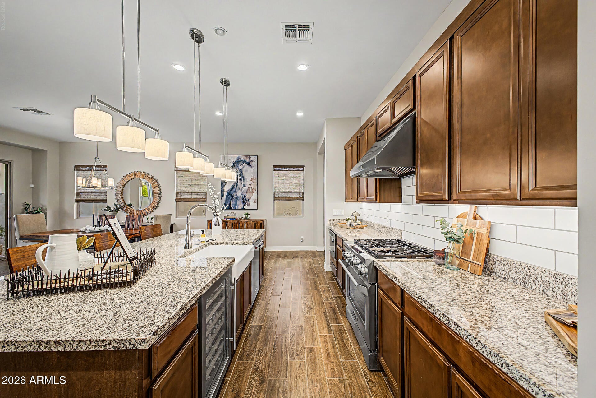 22738 E CALLE LUNA --