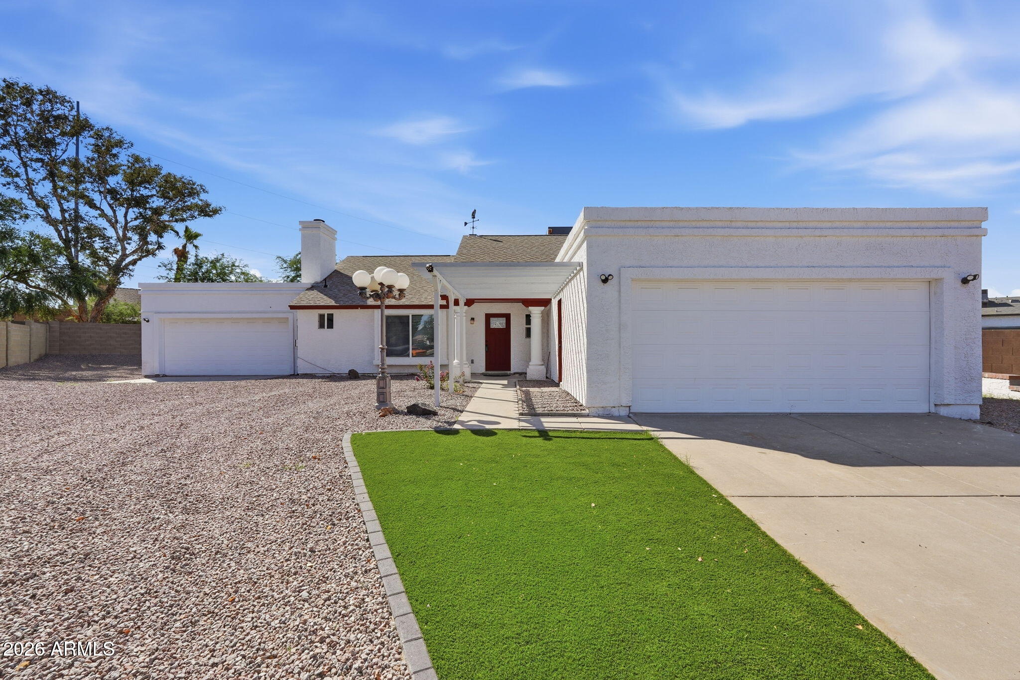 1067 E Sequoia Drive