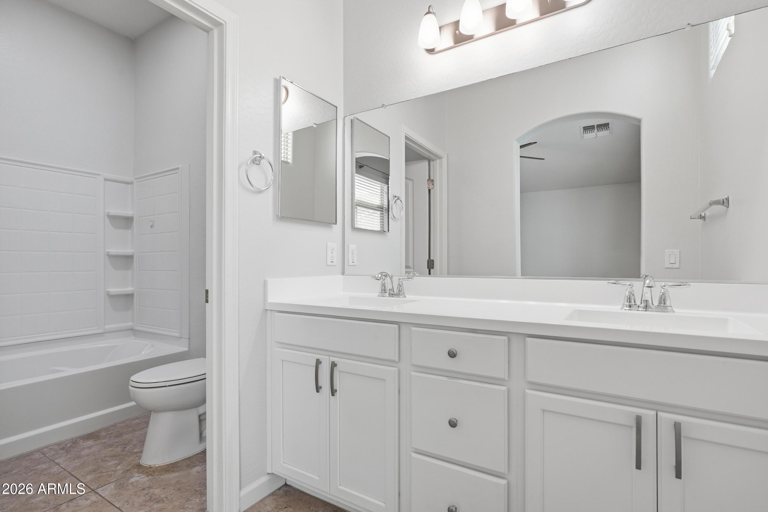 2150 W ALAMEDA Road 1246