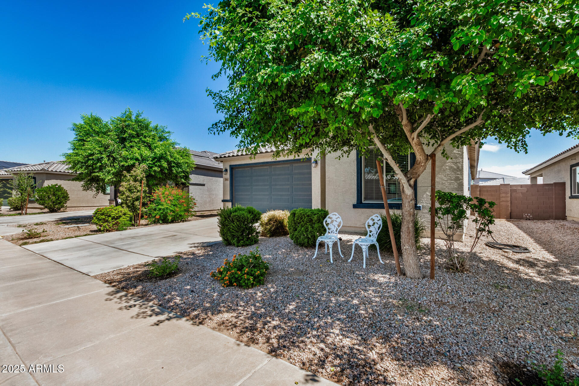 18465 N LAKESIDE Drive