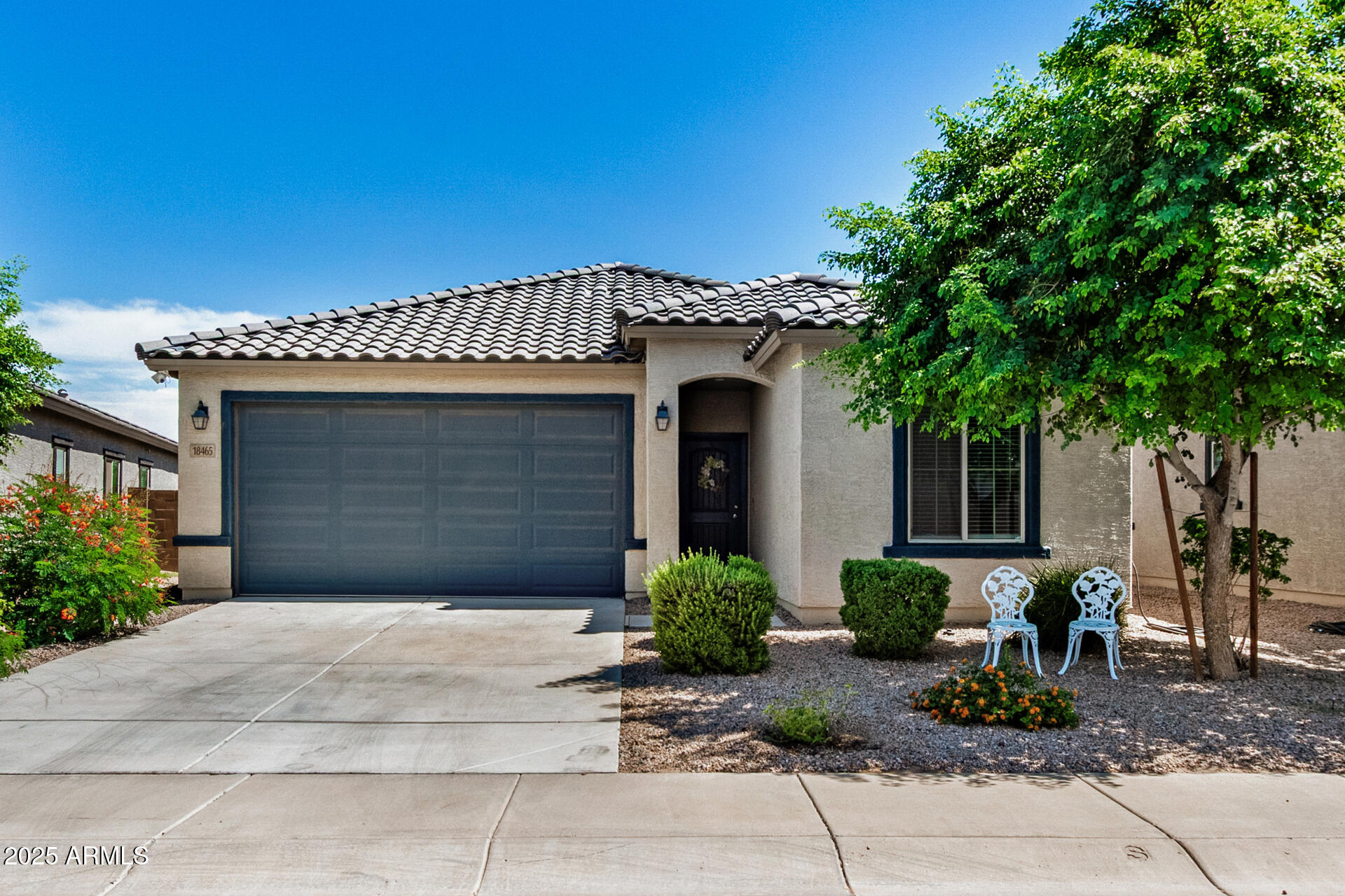 18465 N LAKESIDE Drive