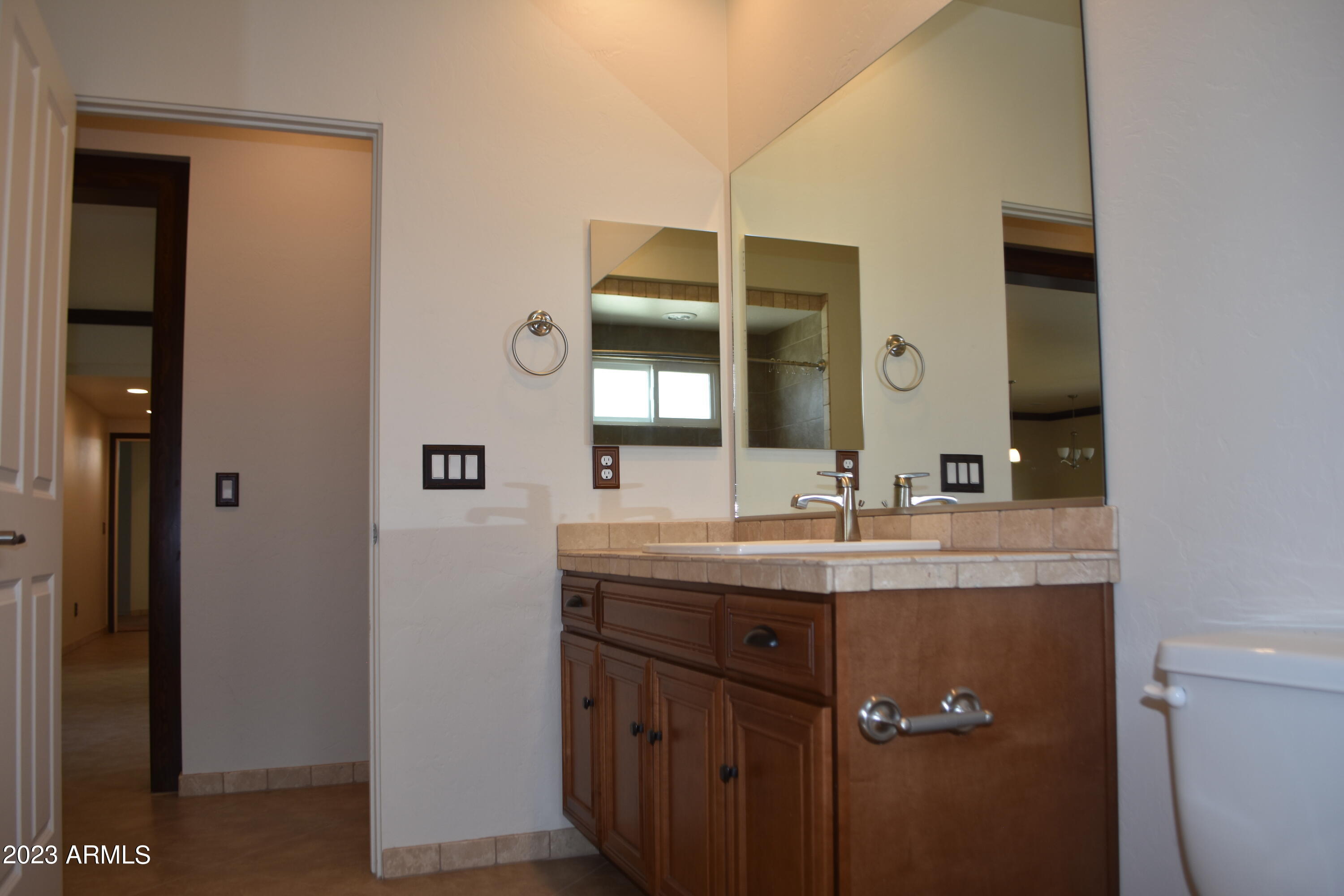 Mesa Verde Estate - Residential Lease