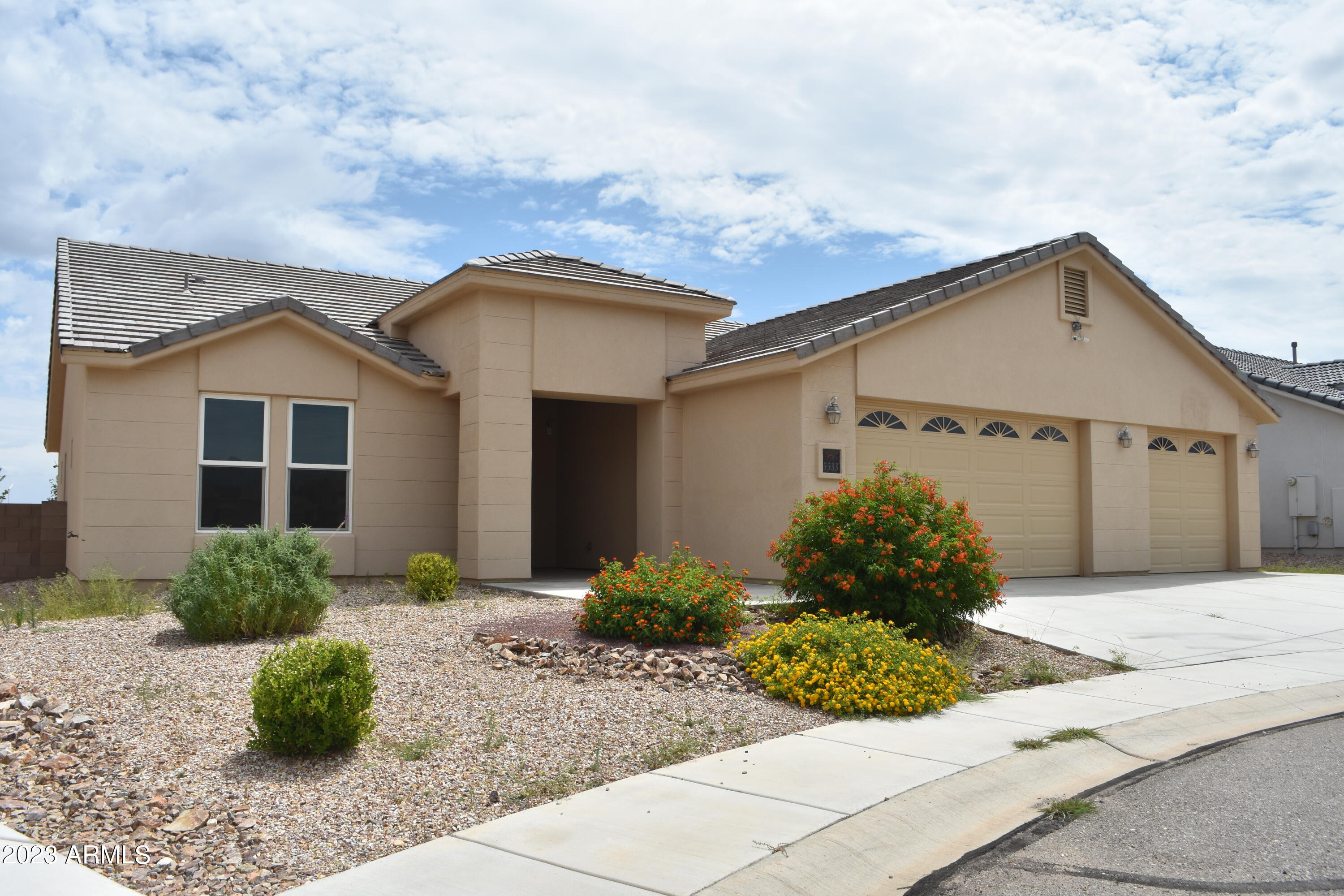 Mesa Verde Estate - Residential Lease