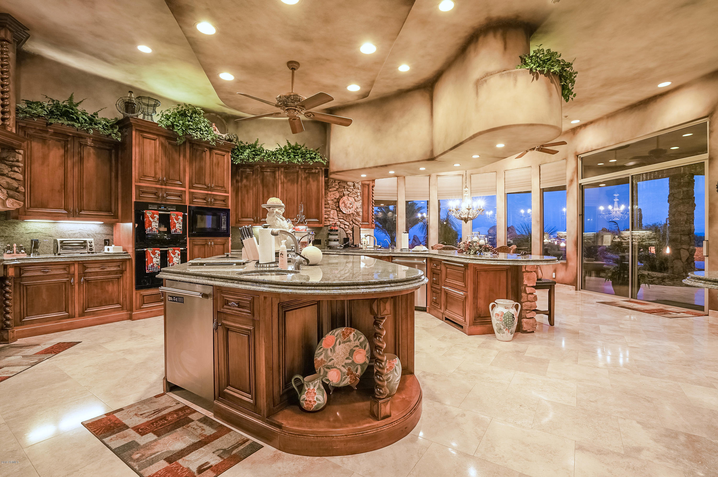 FOUNTAIN HILLS Hill Top - Residential