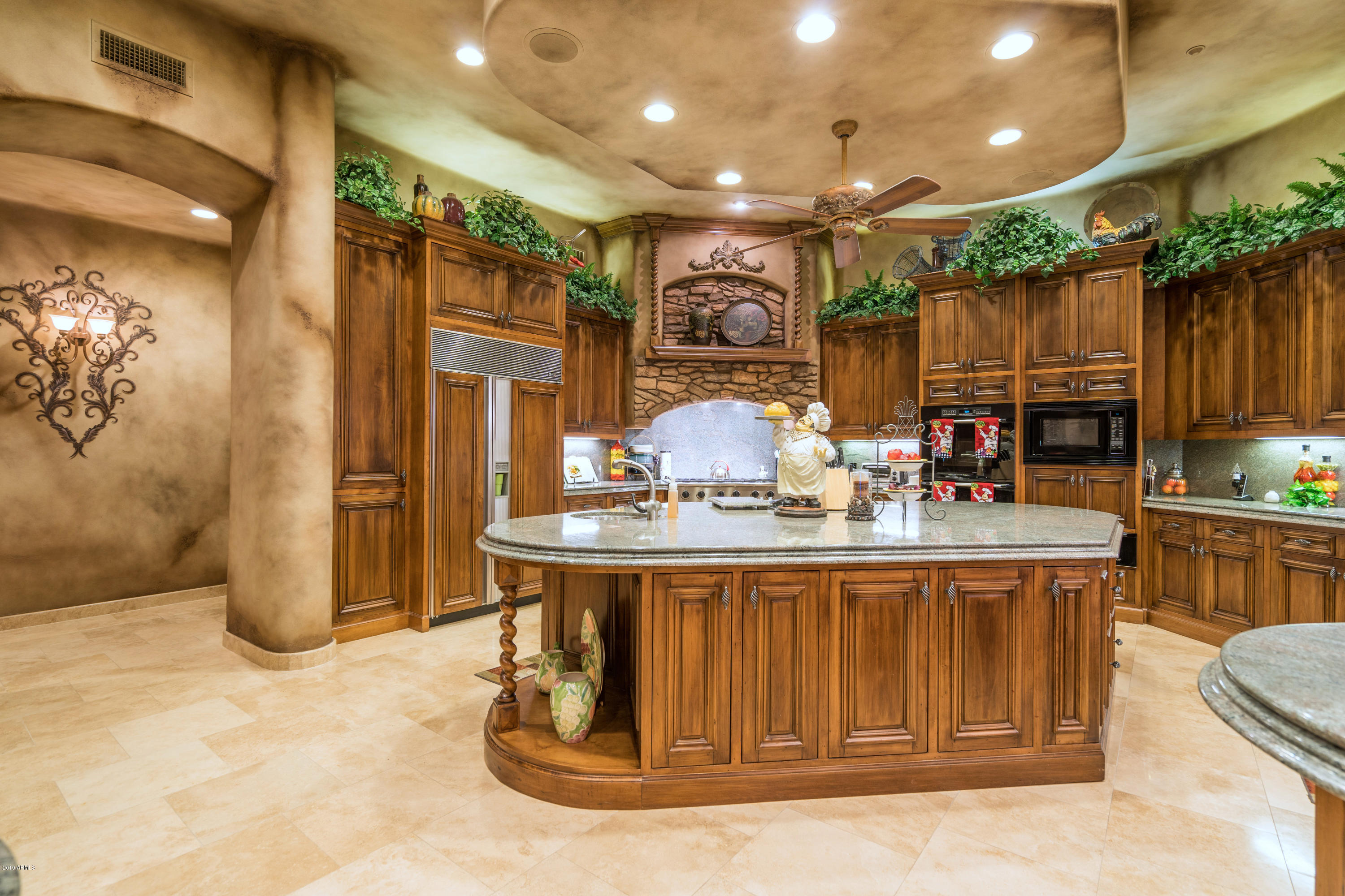 FOUNTAIN HILLS Hill Top - Residential