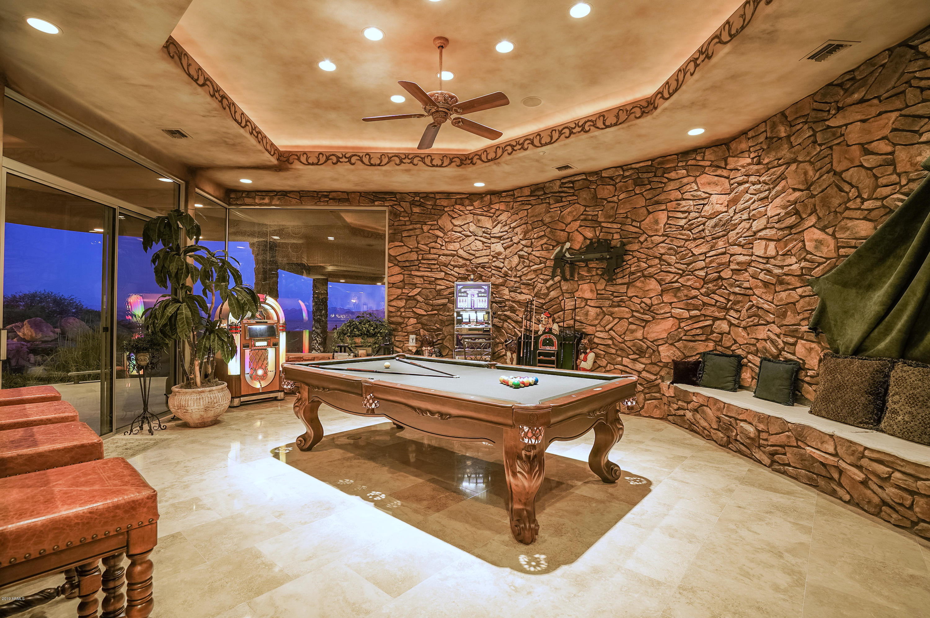 FOUNTAIN HILLS Hill Top - Residential