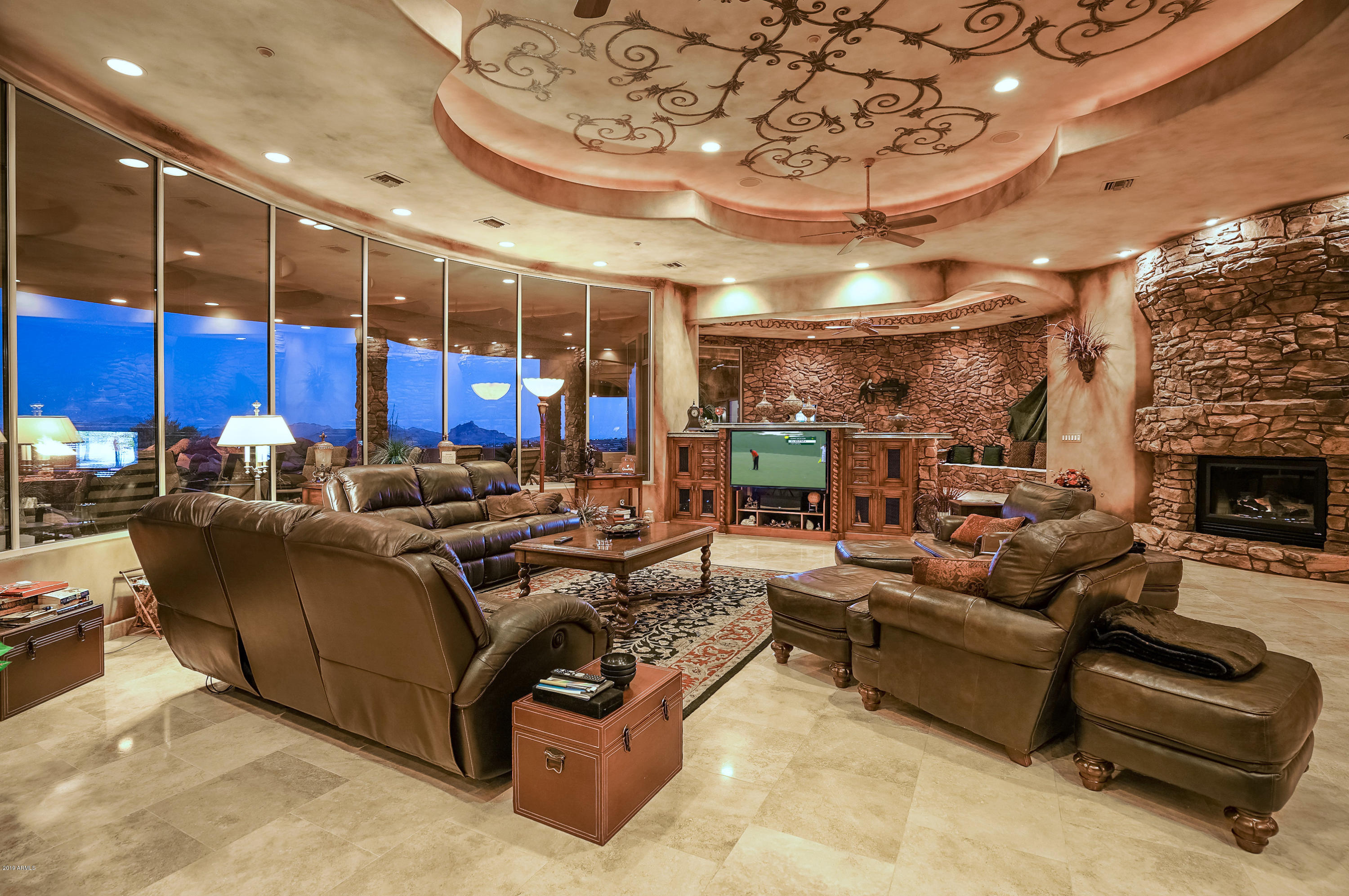 FOUNTAIN HILLS Hill Top - Residential