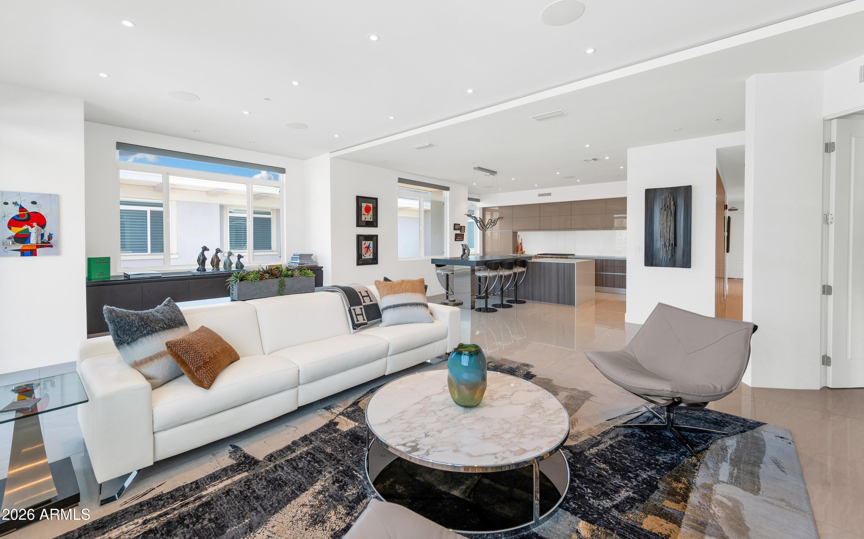 3801 N GOLDWATER Boulevard 402