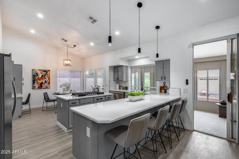 8449 W ROCKWOOD Drive Peoria AZ 85382