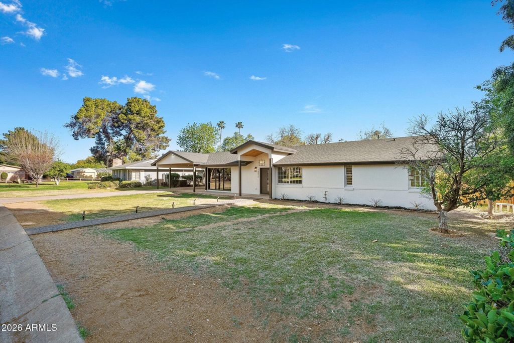 Photo of 1211 W Rancho Drive, Phoenix, AZ 85013 (MLS # 7000918)