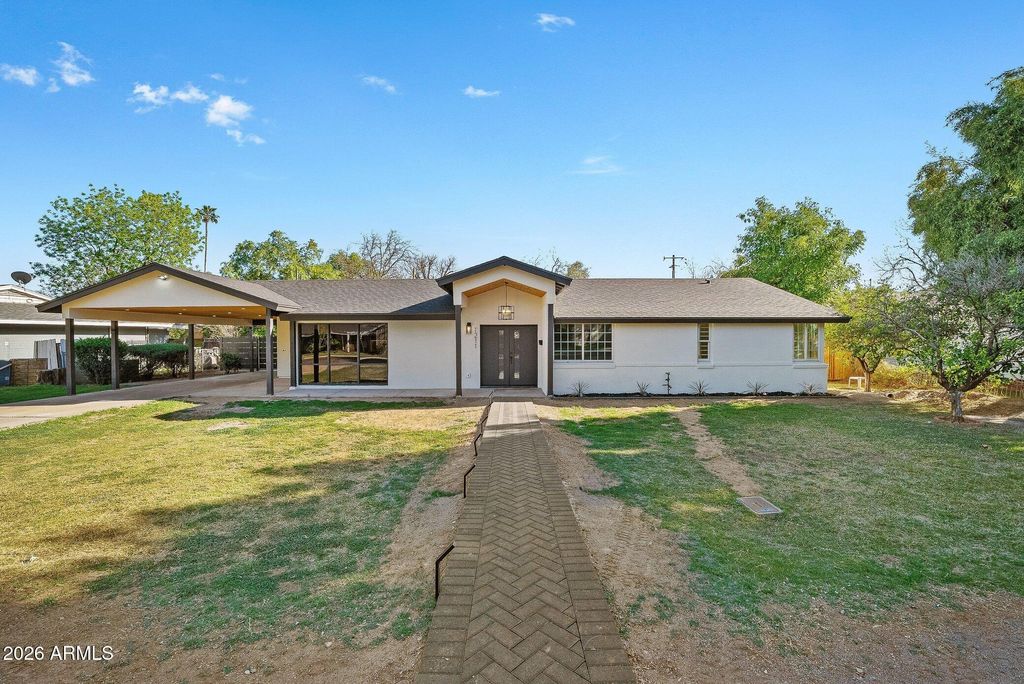 Photo of 1211 W Rancho Drive, Phoenix, AZ 85013 (MLS # 7000918)