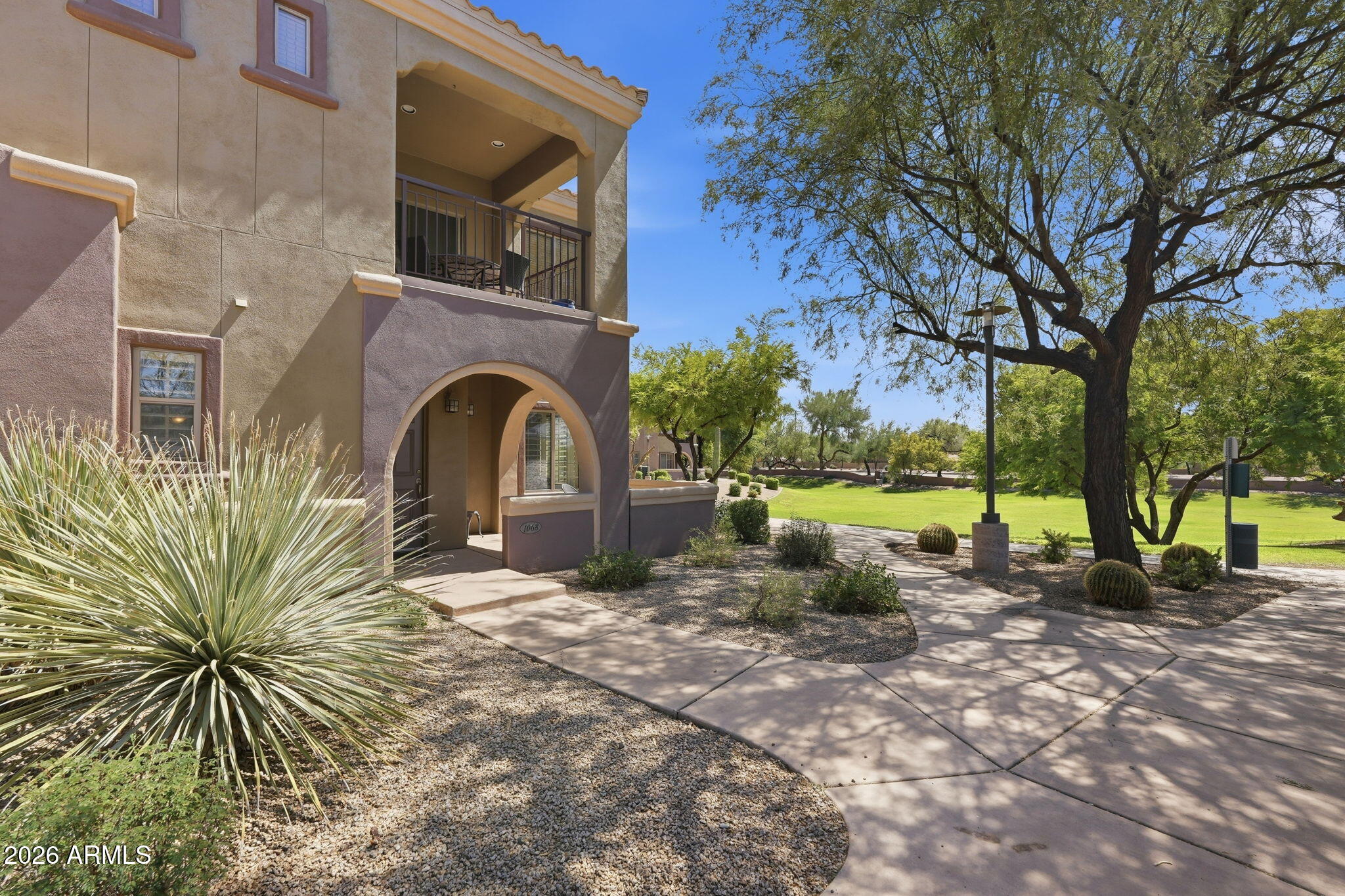 3935 E ROUGH RIDER Road E 1068