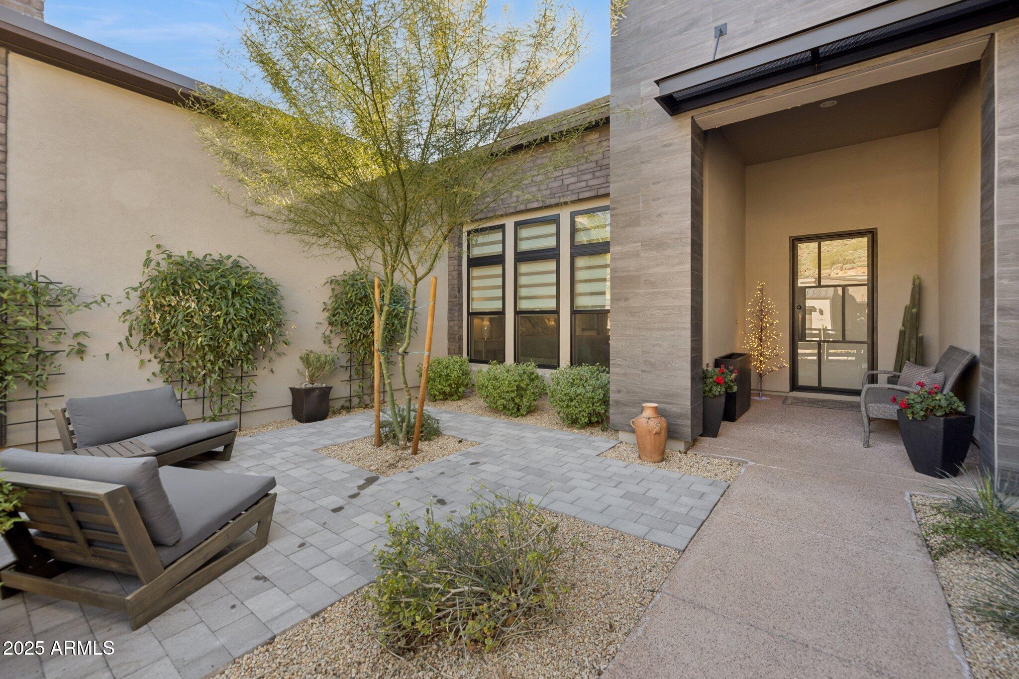 ADERO CANYON PARCEL 6 REPLAT - Residential