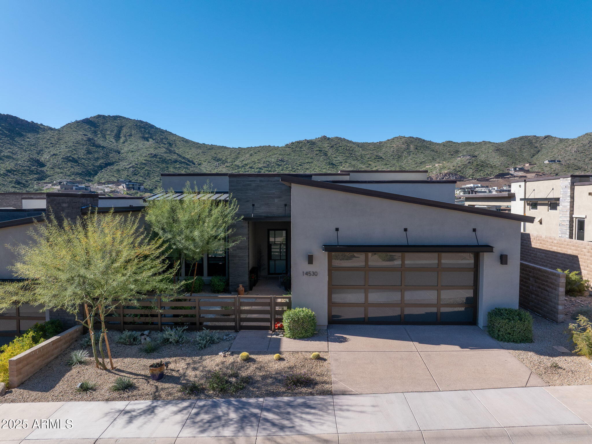 ADERO CANYON PARCEL 6 REPLAT - Residential
