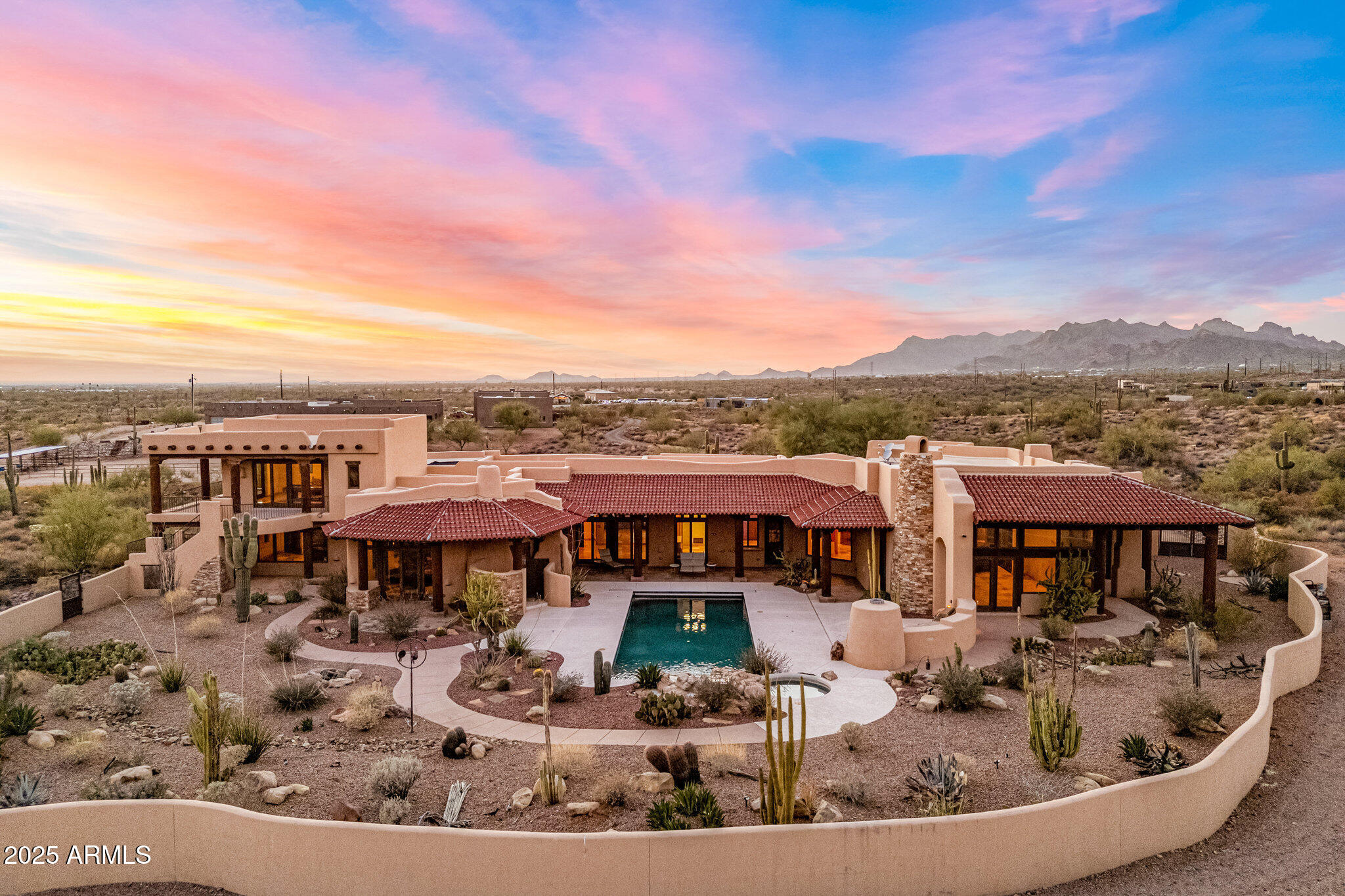 3307 N MOUNTAIN VIEW Road