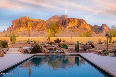 3307 N MOUNTAIN VIEW Road Apache Junction AZ 85119