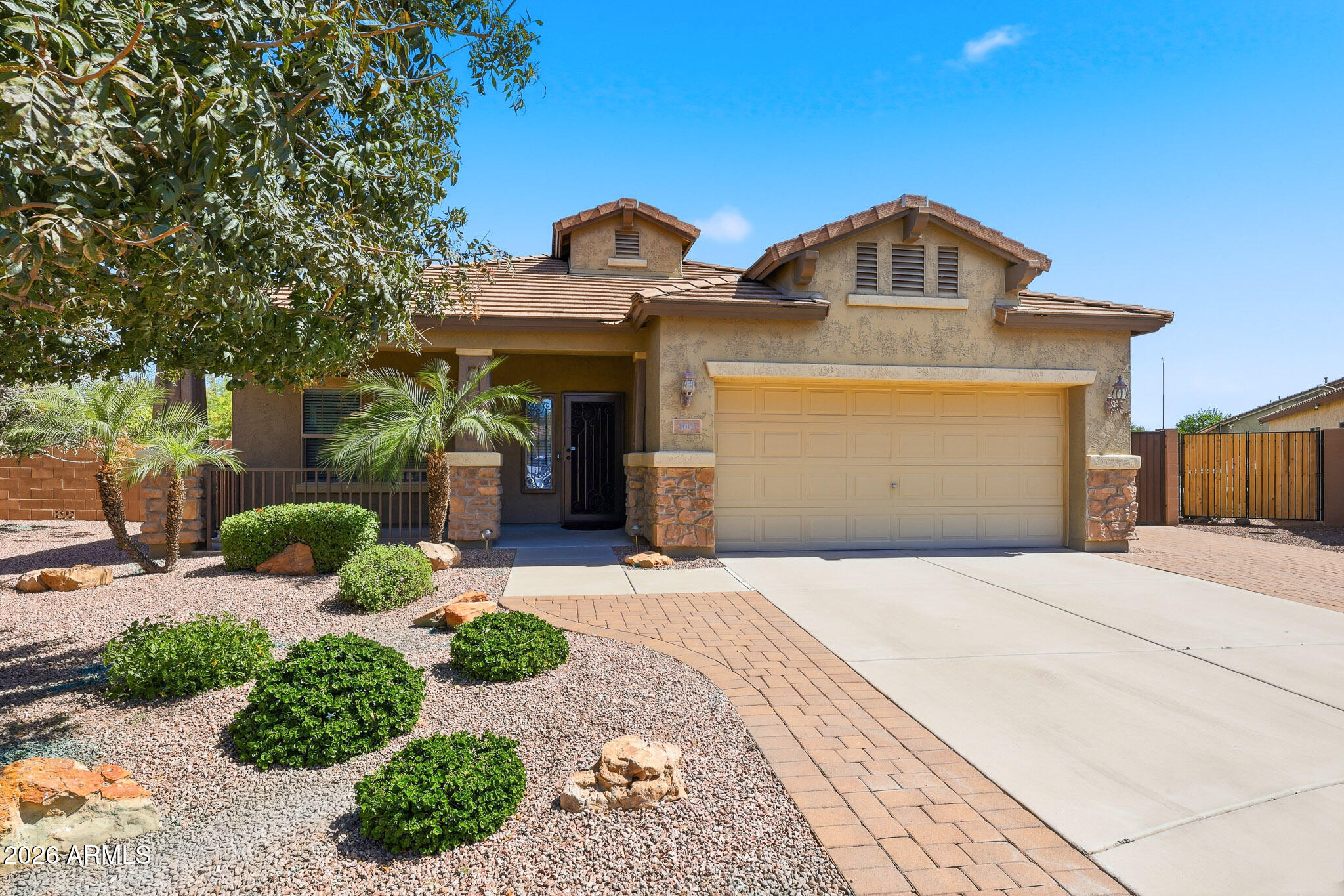 4607 S HASSETT Circle