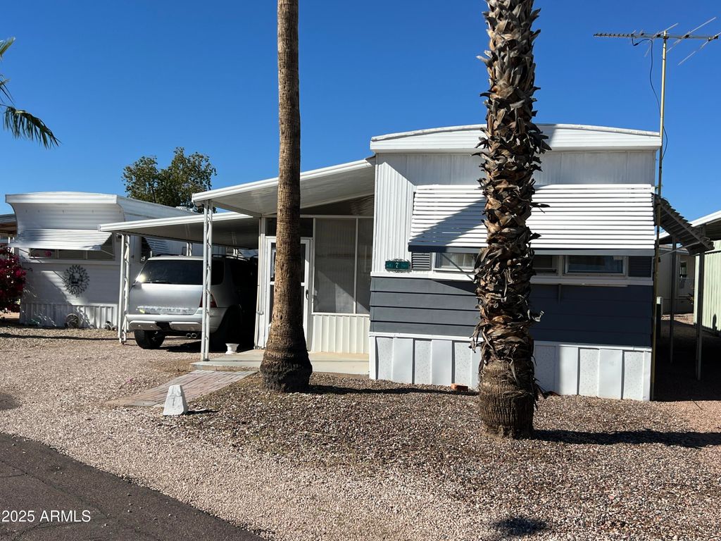 Photo of 269 N Winchester Road #7, Apache Junction, AZ 85119 (MLS # 6944167)