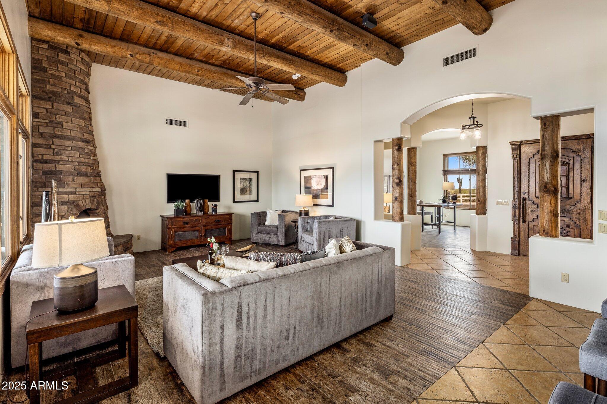 14628 E WILDCAT Drive