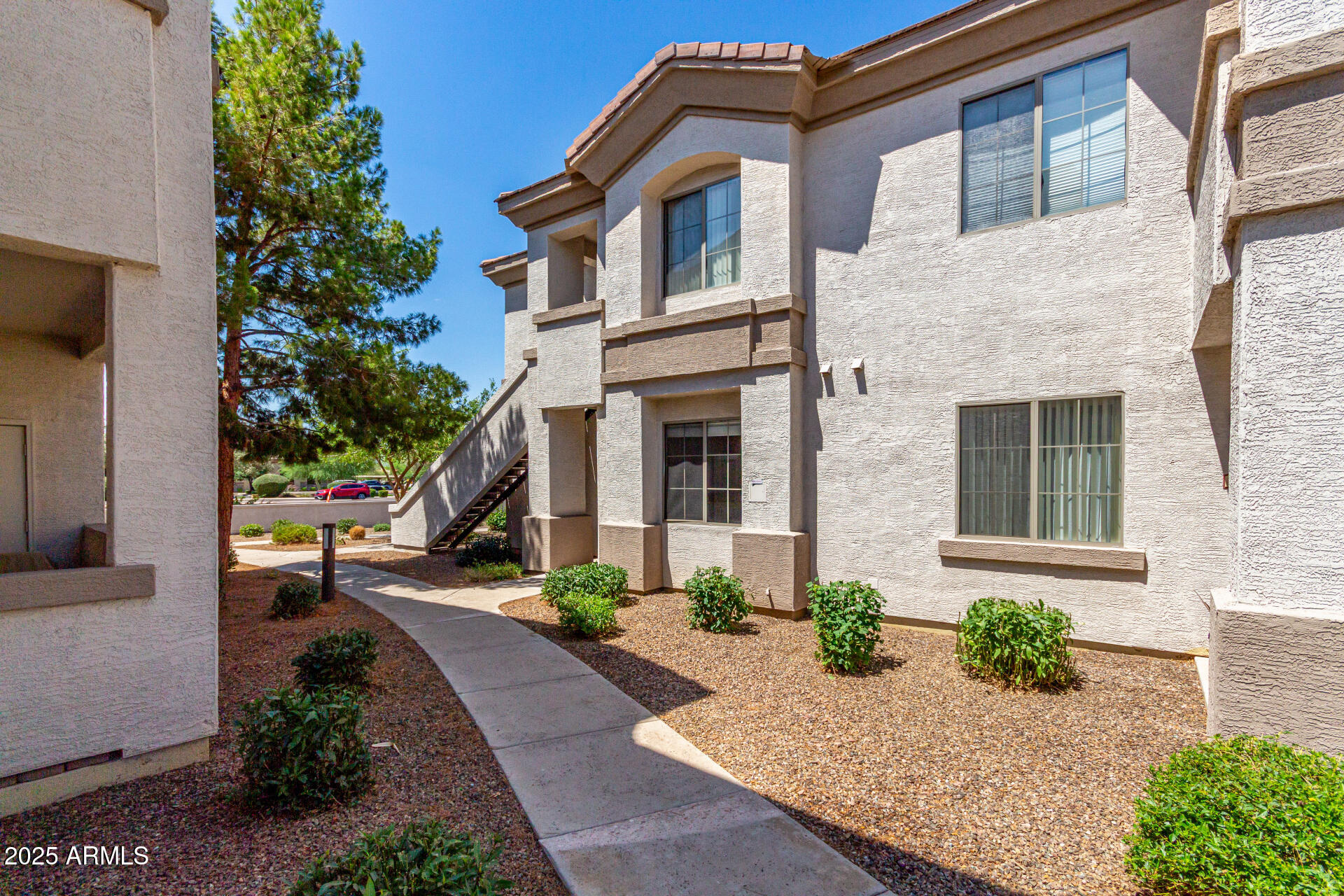 1941 S PIERPONT Drive 1140