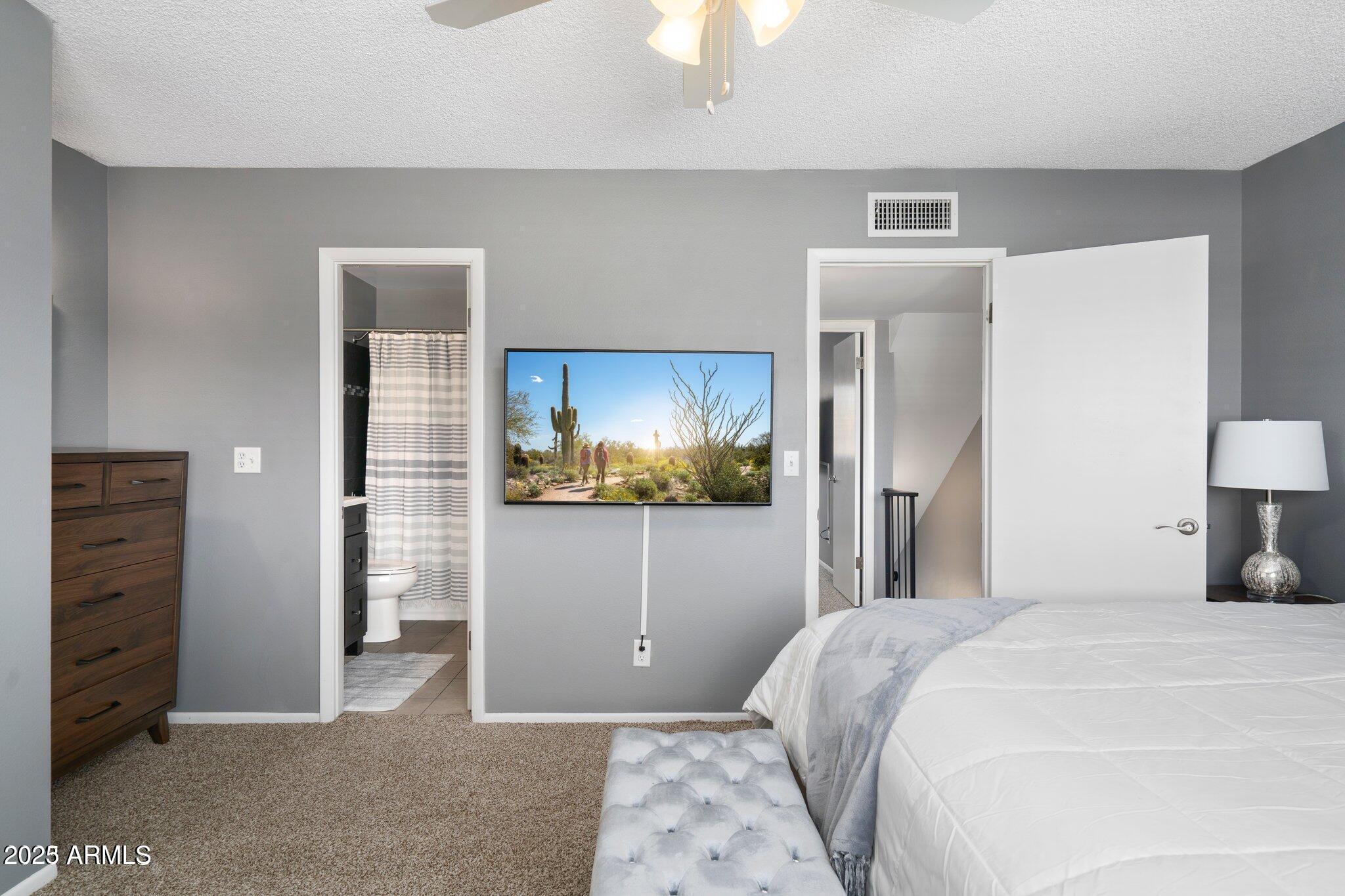 6921 E OSBORN Road D