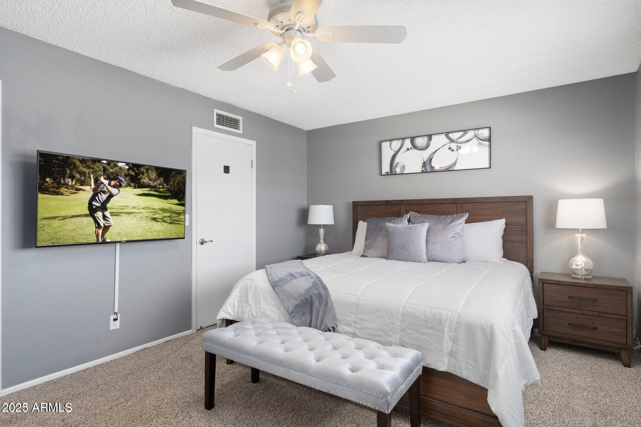 6921 E OSBORN Road D