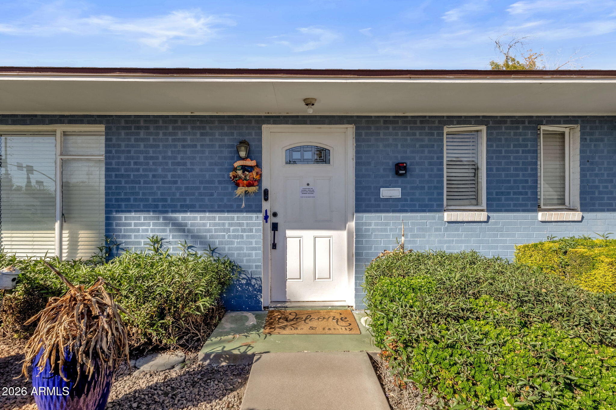 140 W UNIVERSITY Drive