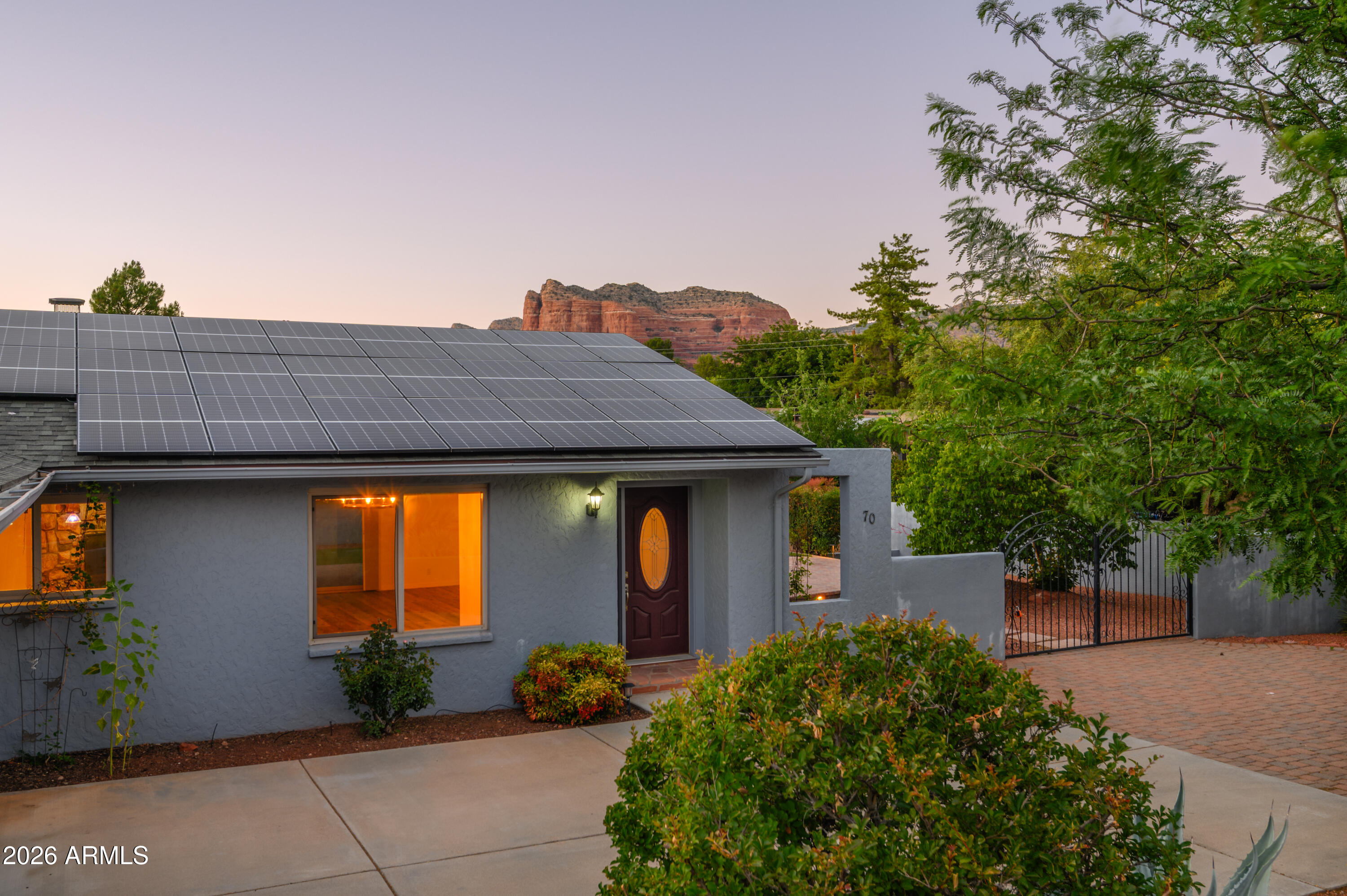 70 STARLIGHT Way