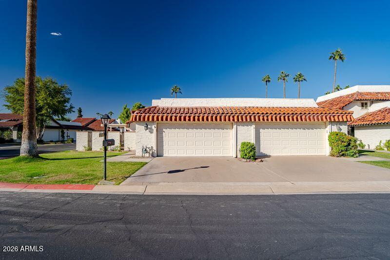 5752 N SCOTTSDALE Road