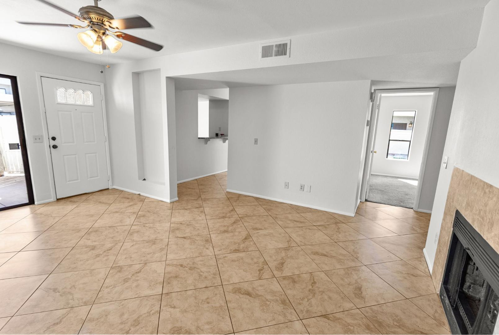 850 S River Drive 1050