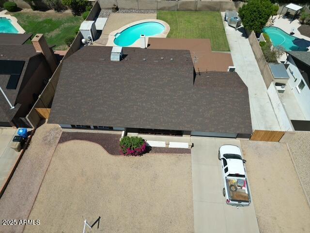 4432 E VOLTAIRE Avenue