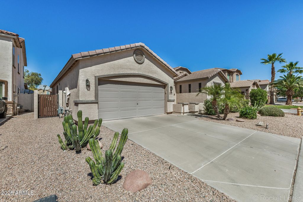 Photo of 43282 W Lindgren Drive, Maricopa, AZ 85138 (MLS # 6999506)