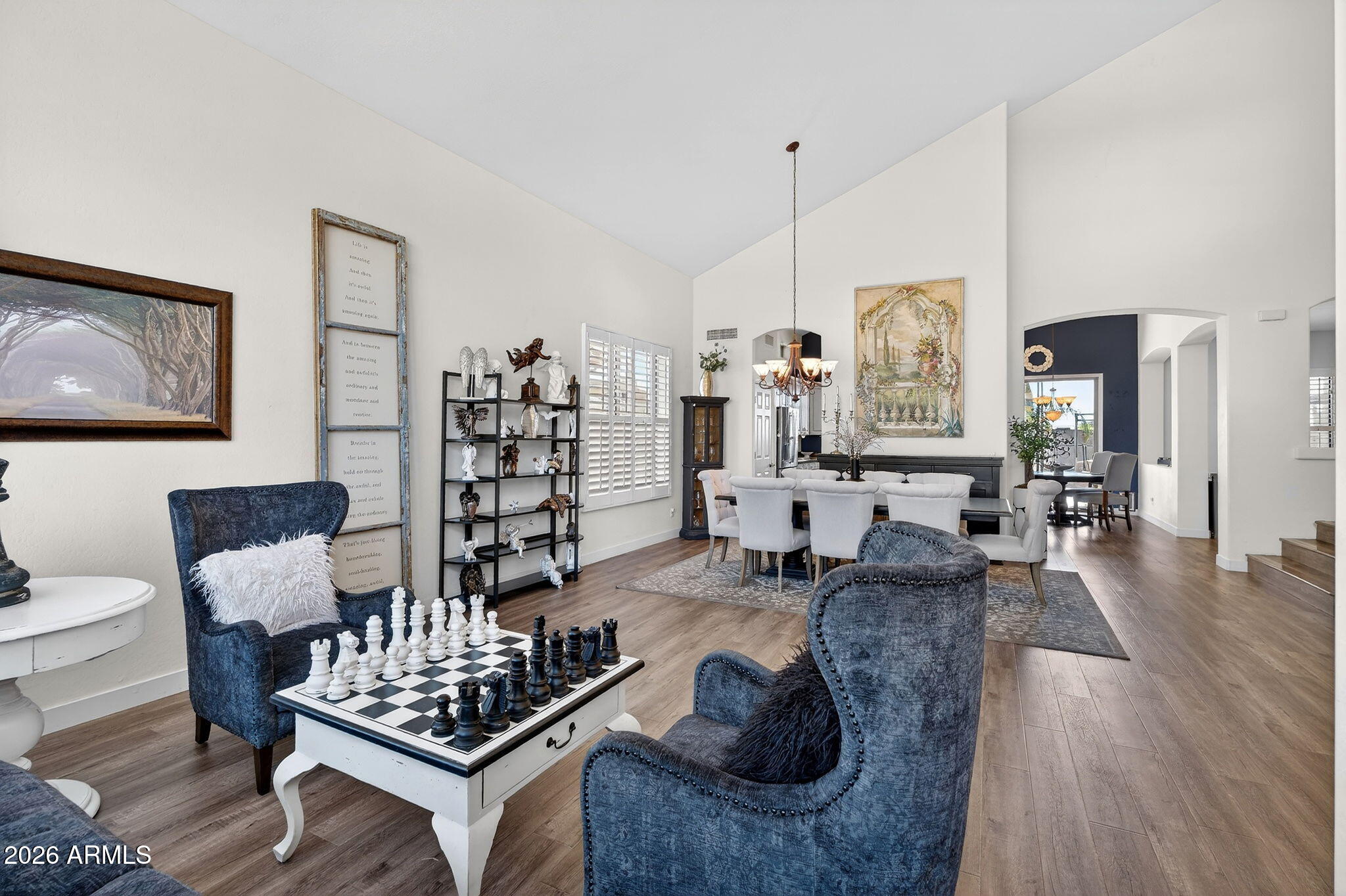 9661 E Greenway Street