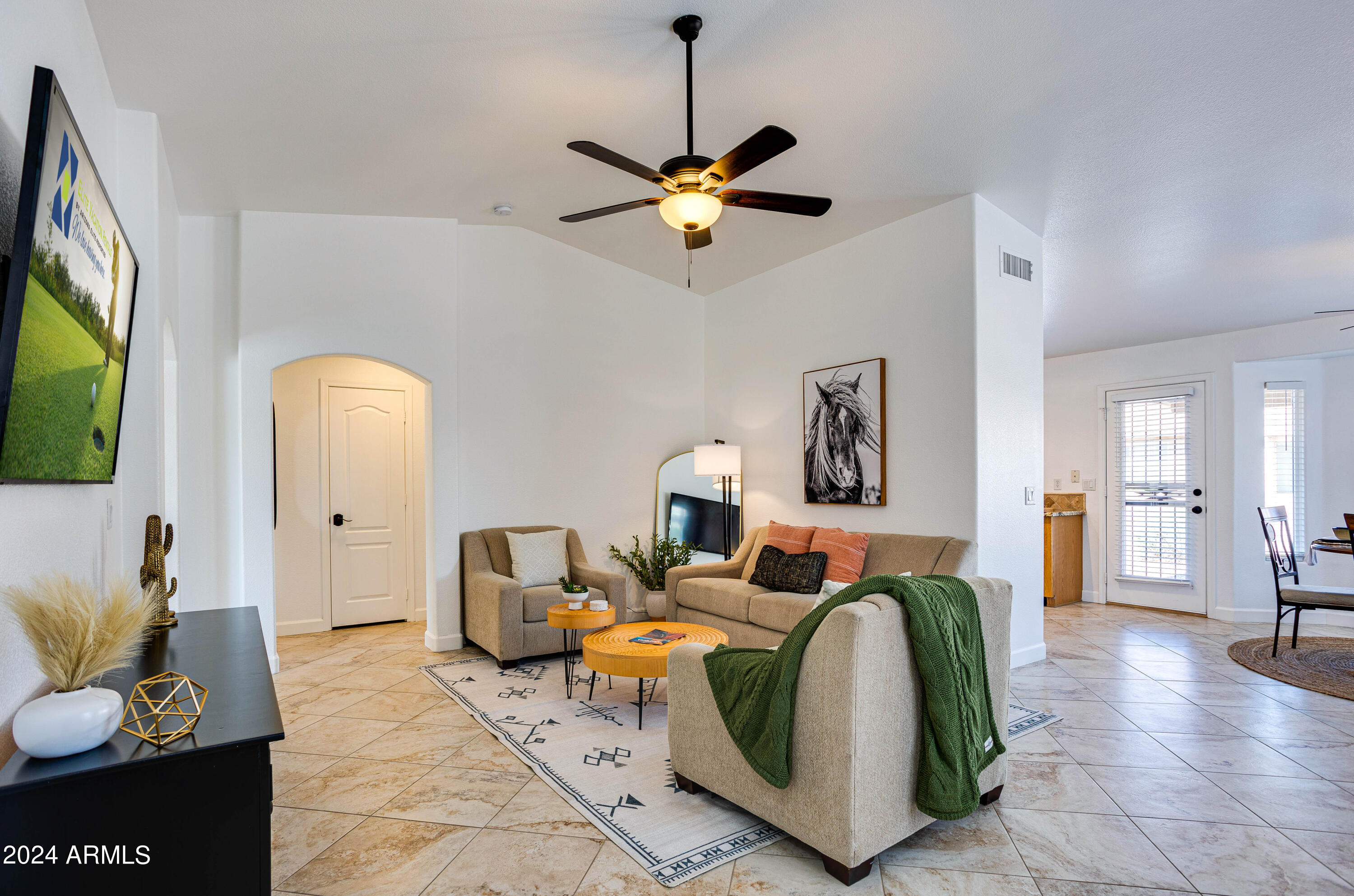 1452 E TORREY PINES Lane