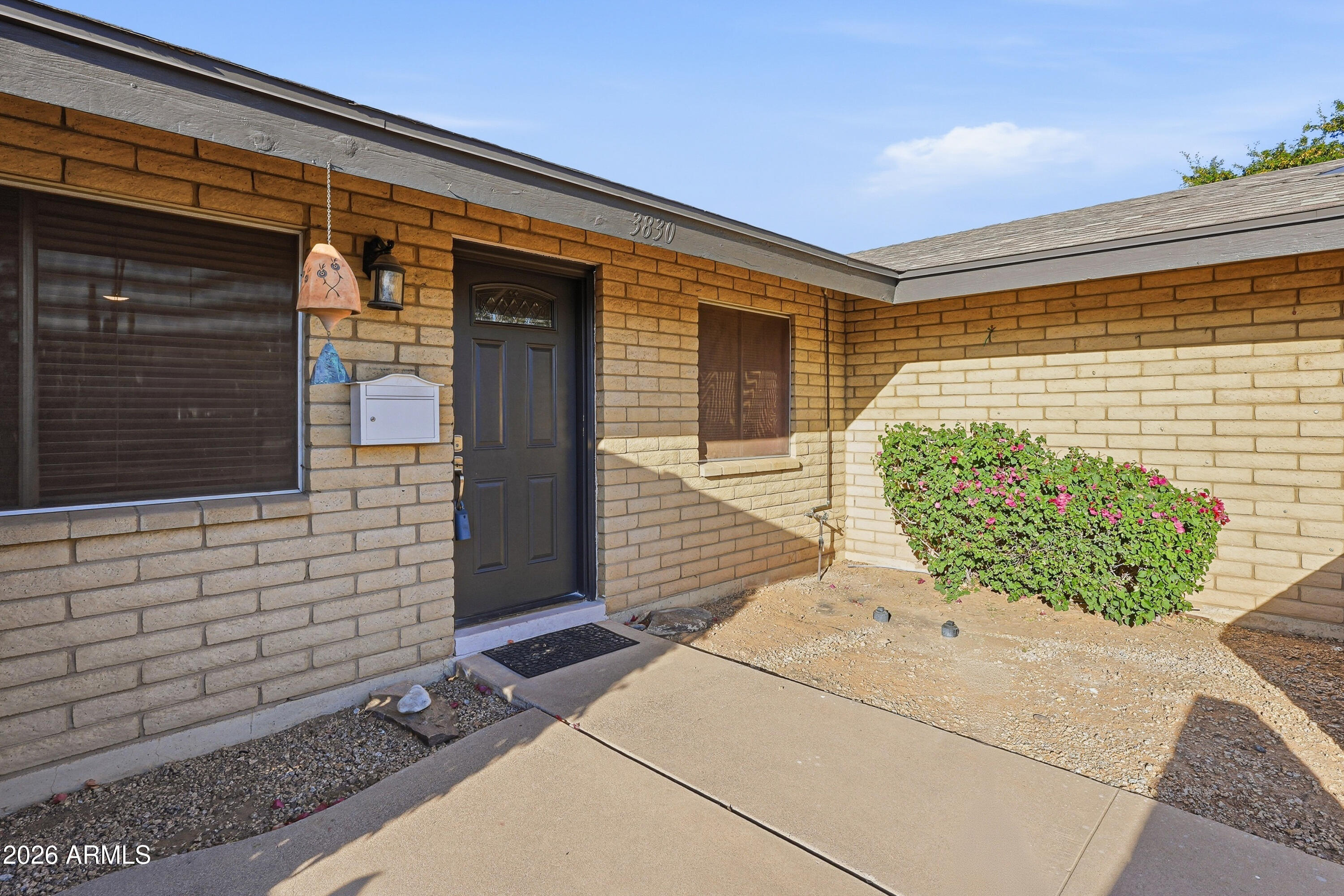 3830 E Shangri La Road