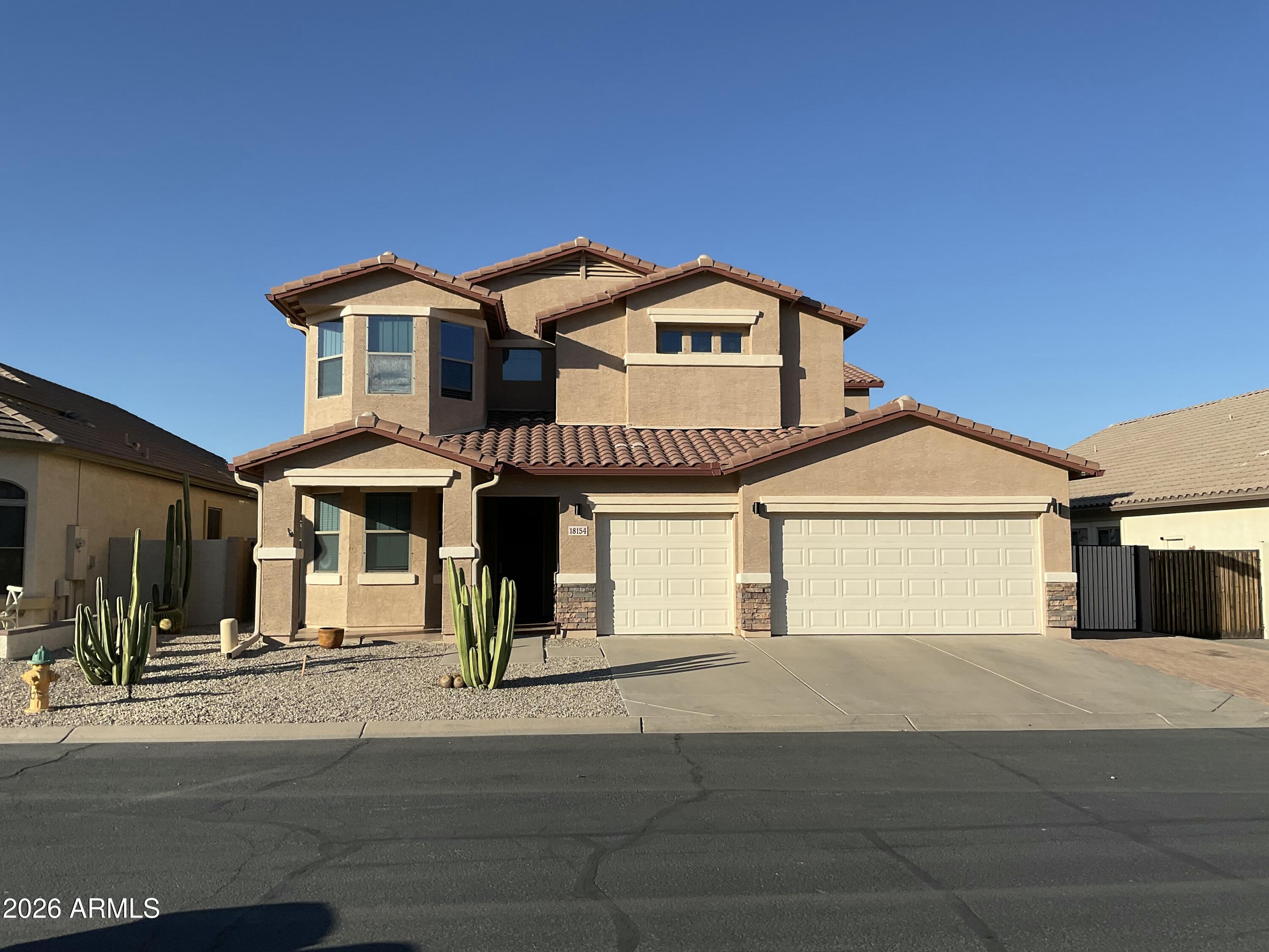 ENTRADA DEL ORO UNIT 1 - Residential
